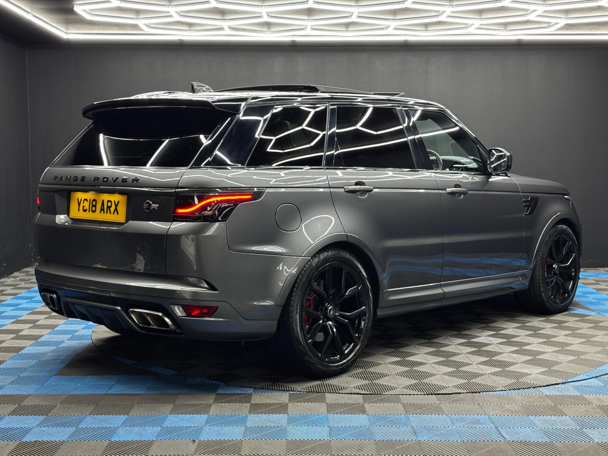 Land Rover Range Rover Sport view 5