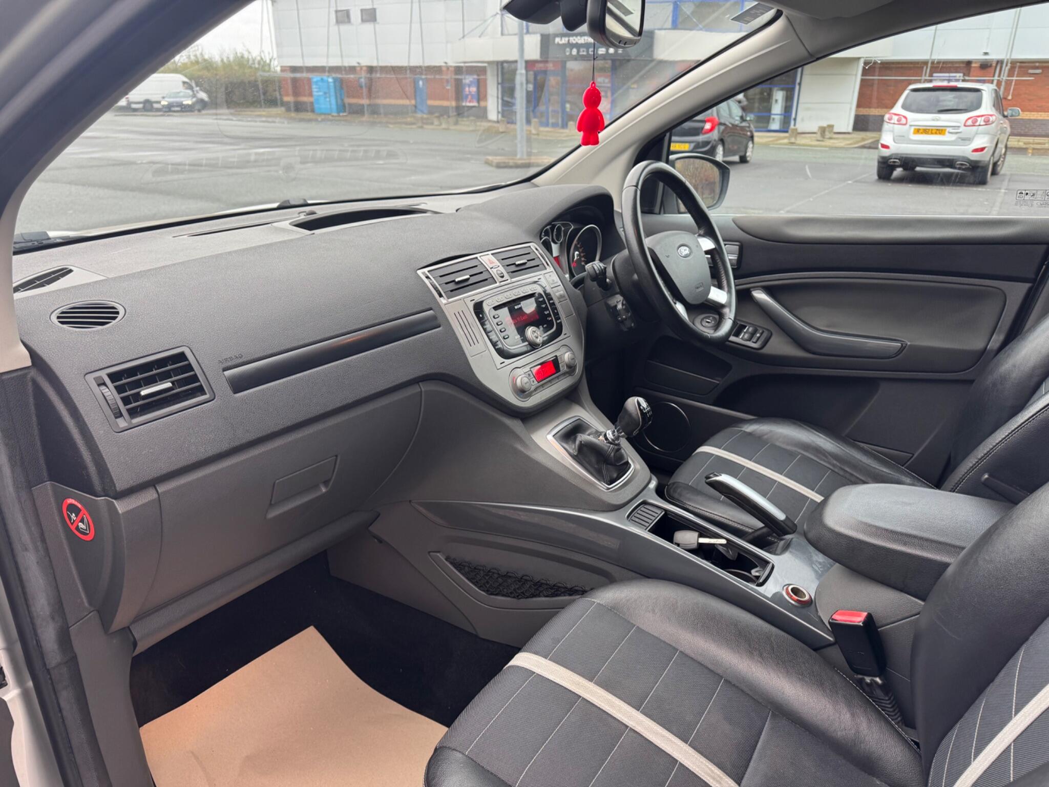 2009 Ford Kuga 2.0 TDCi Titanium 2WD Euro 4 5dr • 115,783 miles image 9