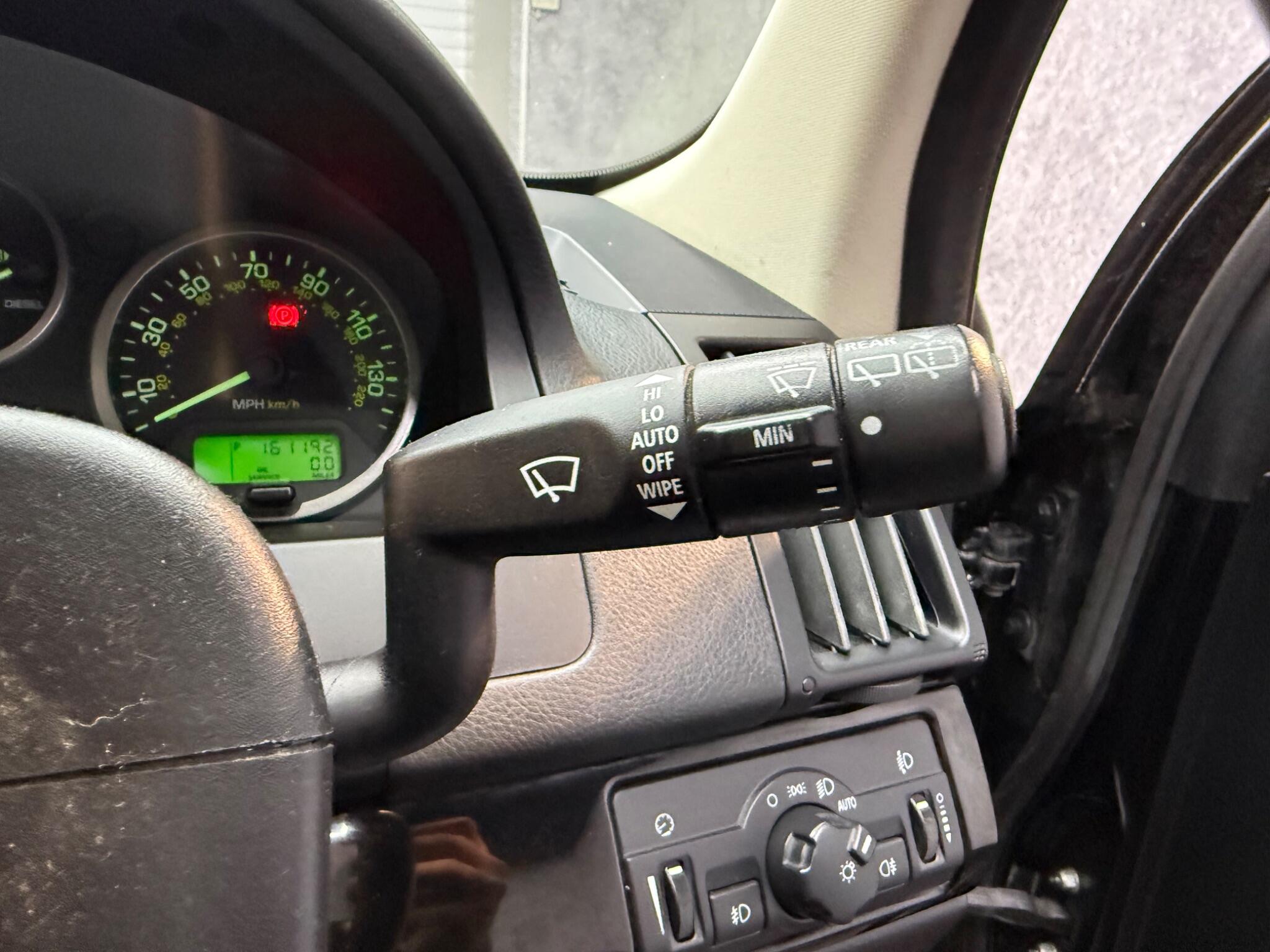 Land Rover Freelander view 18
