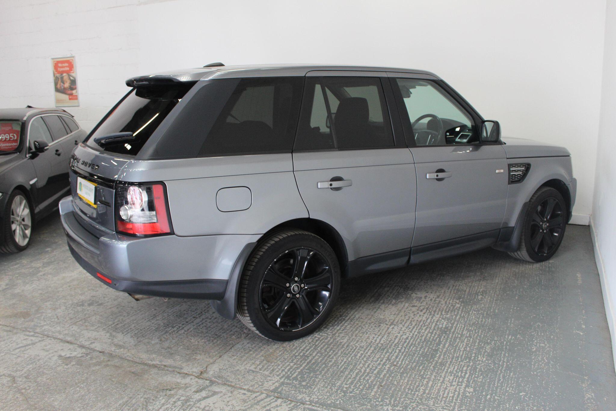 Land Rover Range Rover Sport view 11