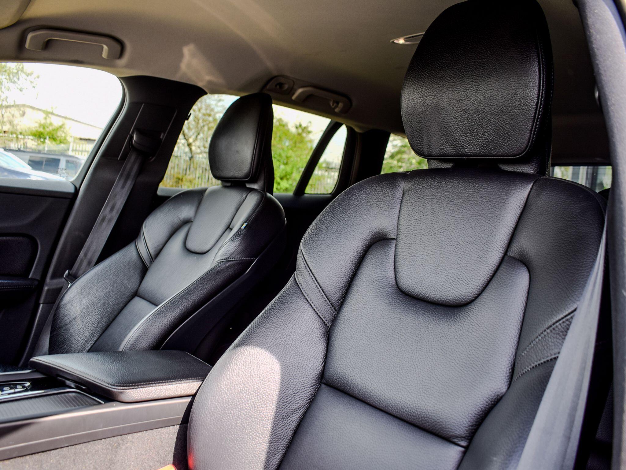 Volvo V60 view 15