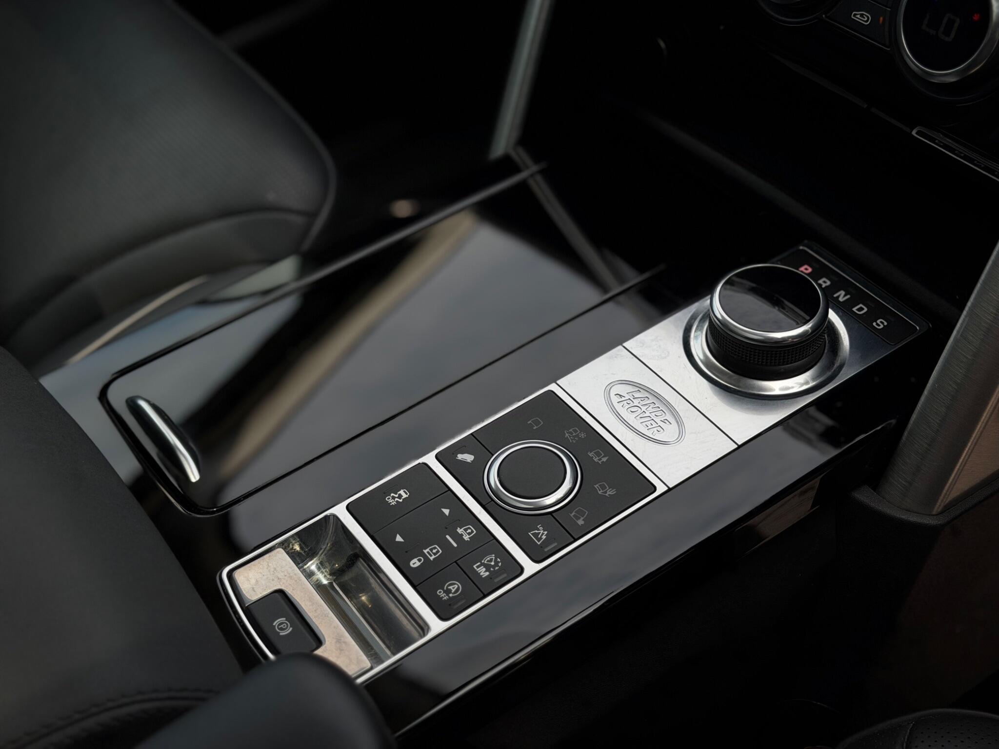 Land Rover Discovery view 42