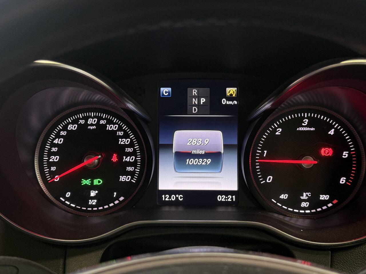 Mercedes-Benz GLC view 40