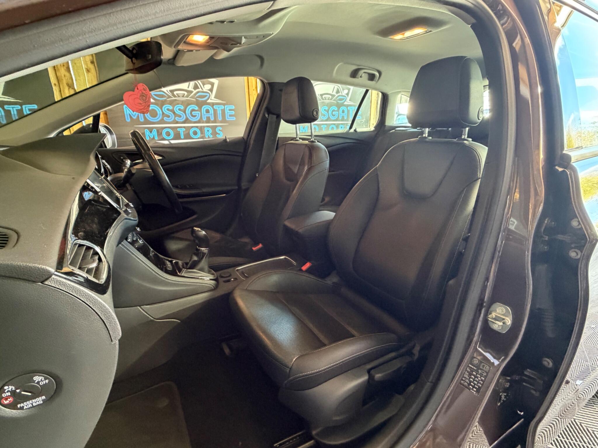Vauxhall Astra view 33