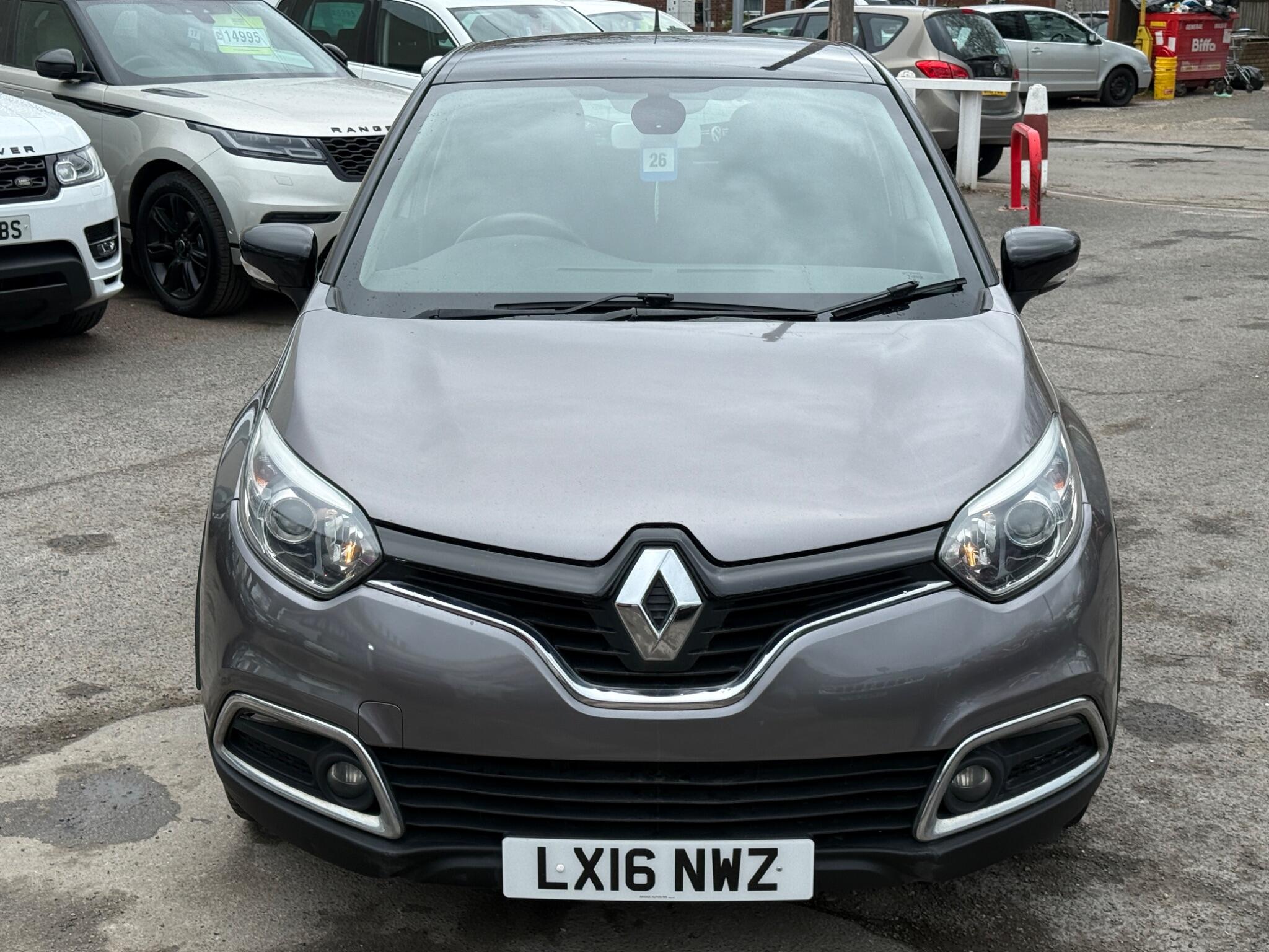 Renault Captur - Image 8