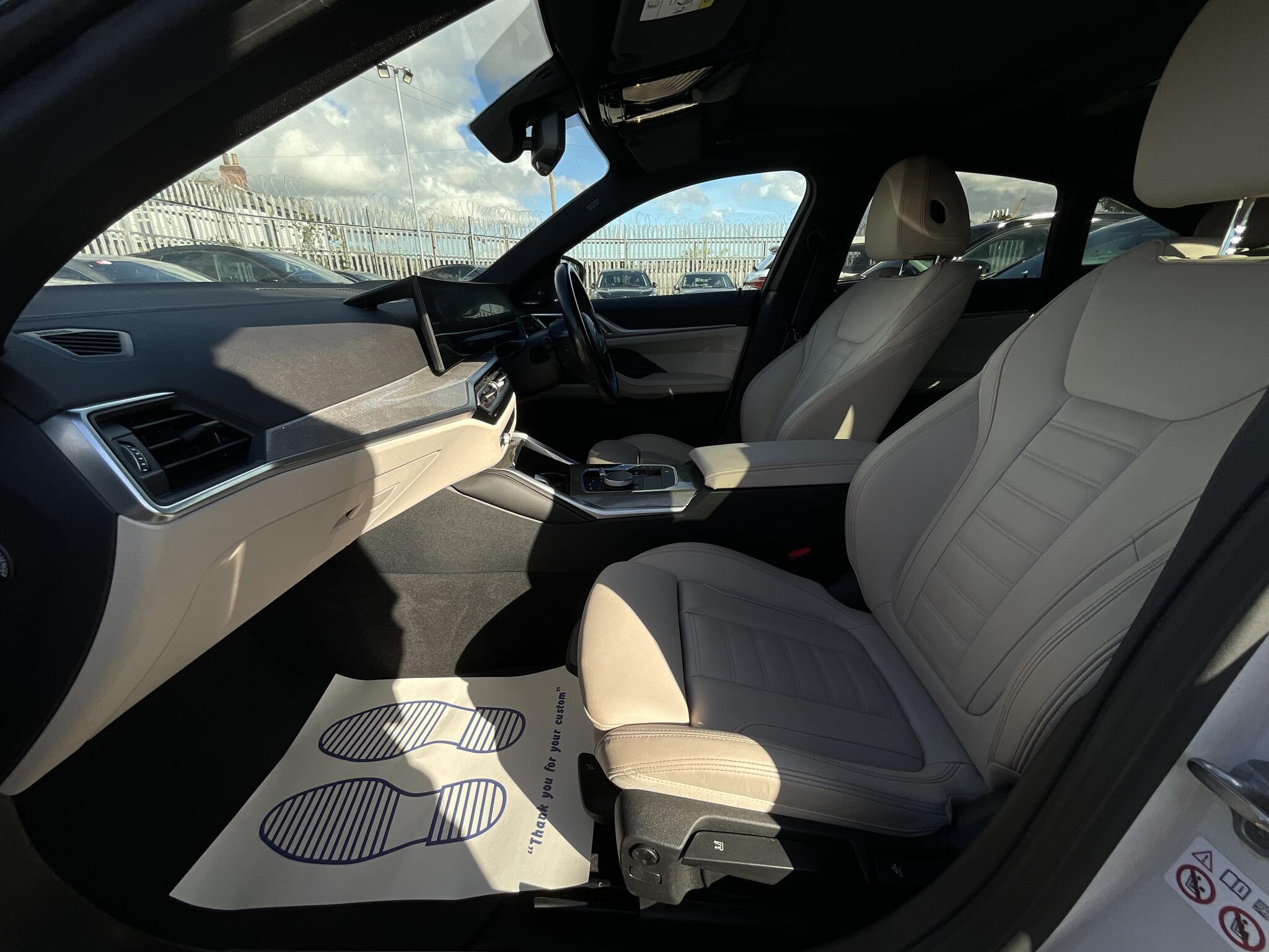 BMW I4 view 18