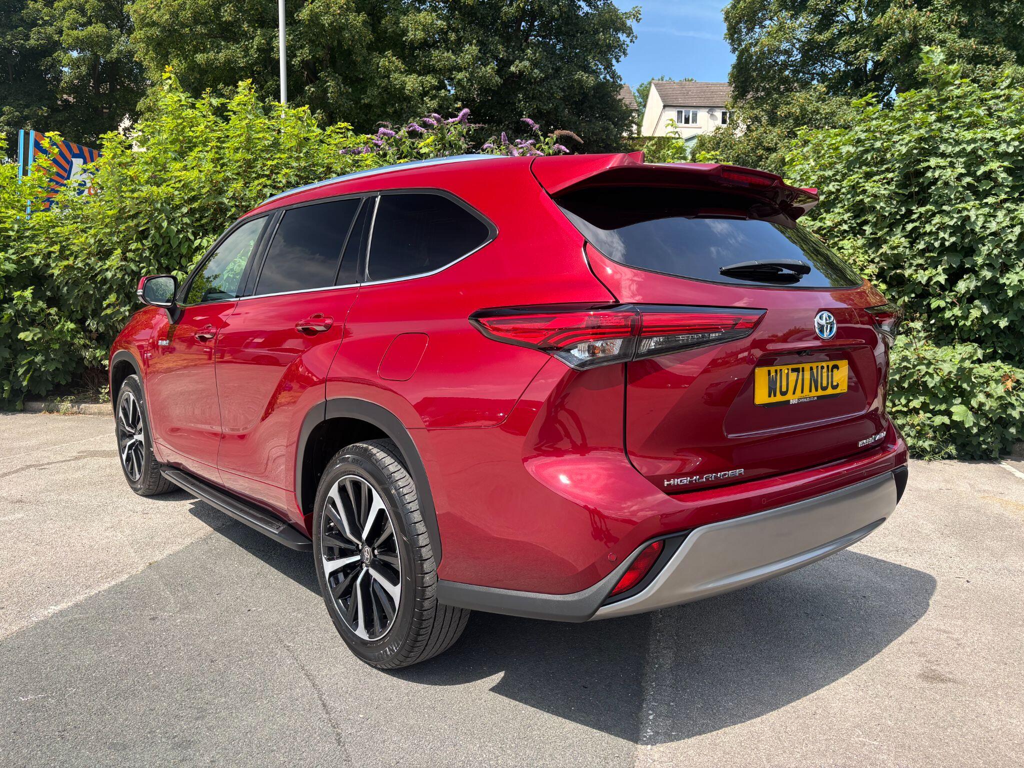 Toyota Highlander view 5