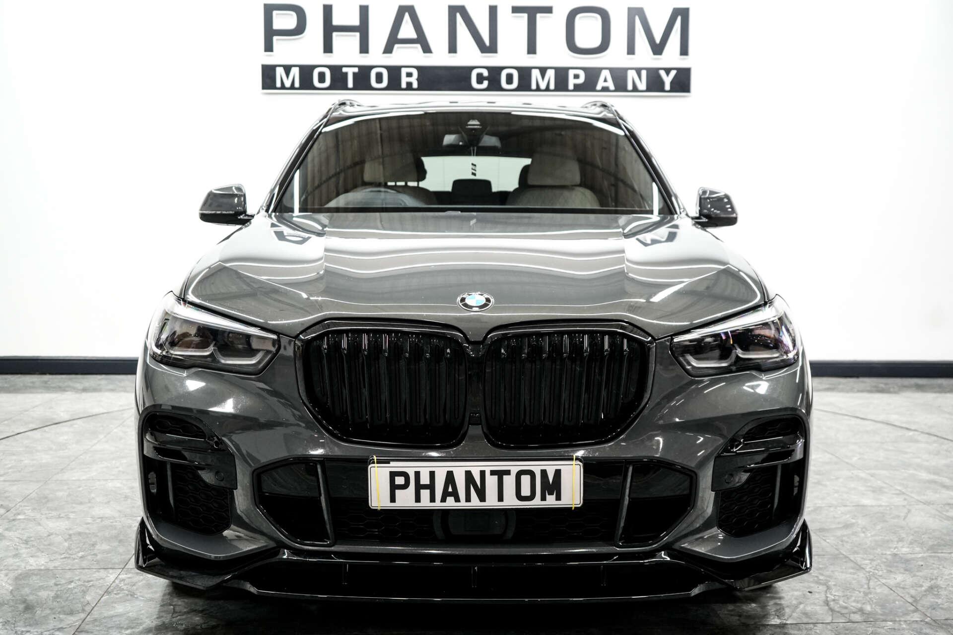 BMW X5 view 2