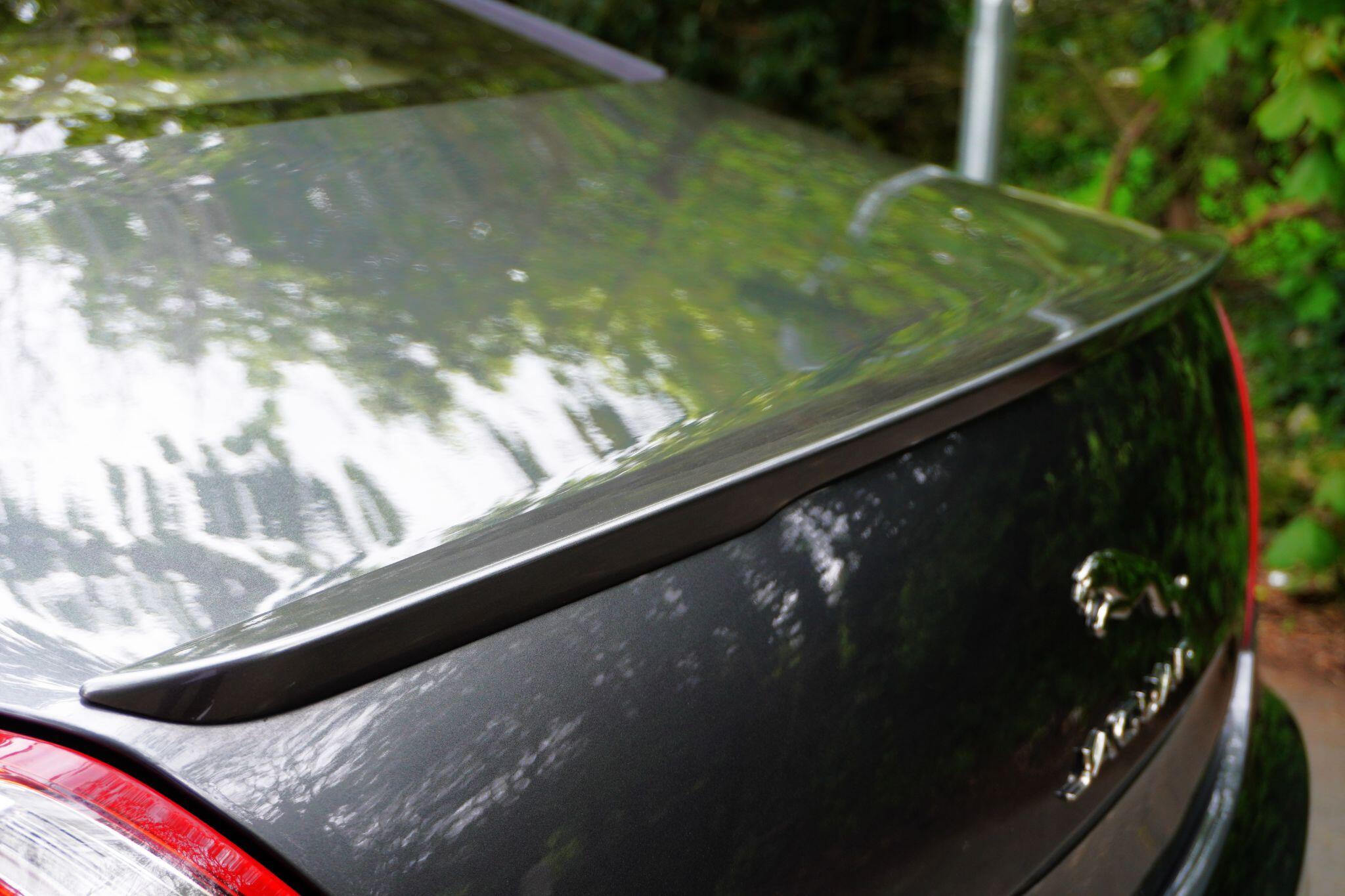Jaguar XJ view 76