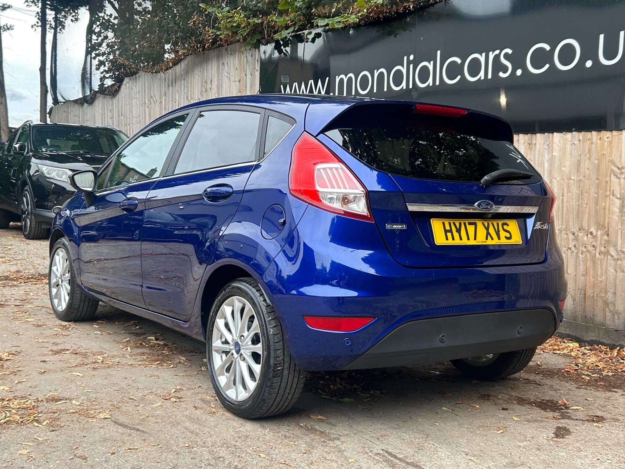 Ford Fiesta view 15