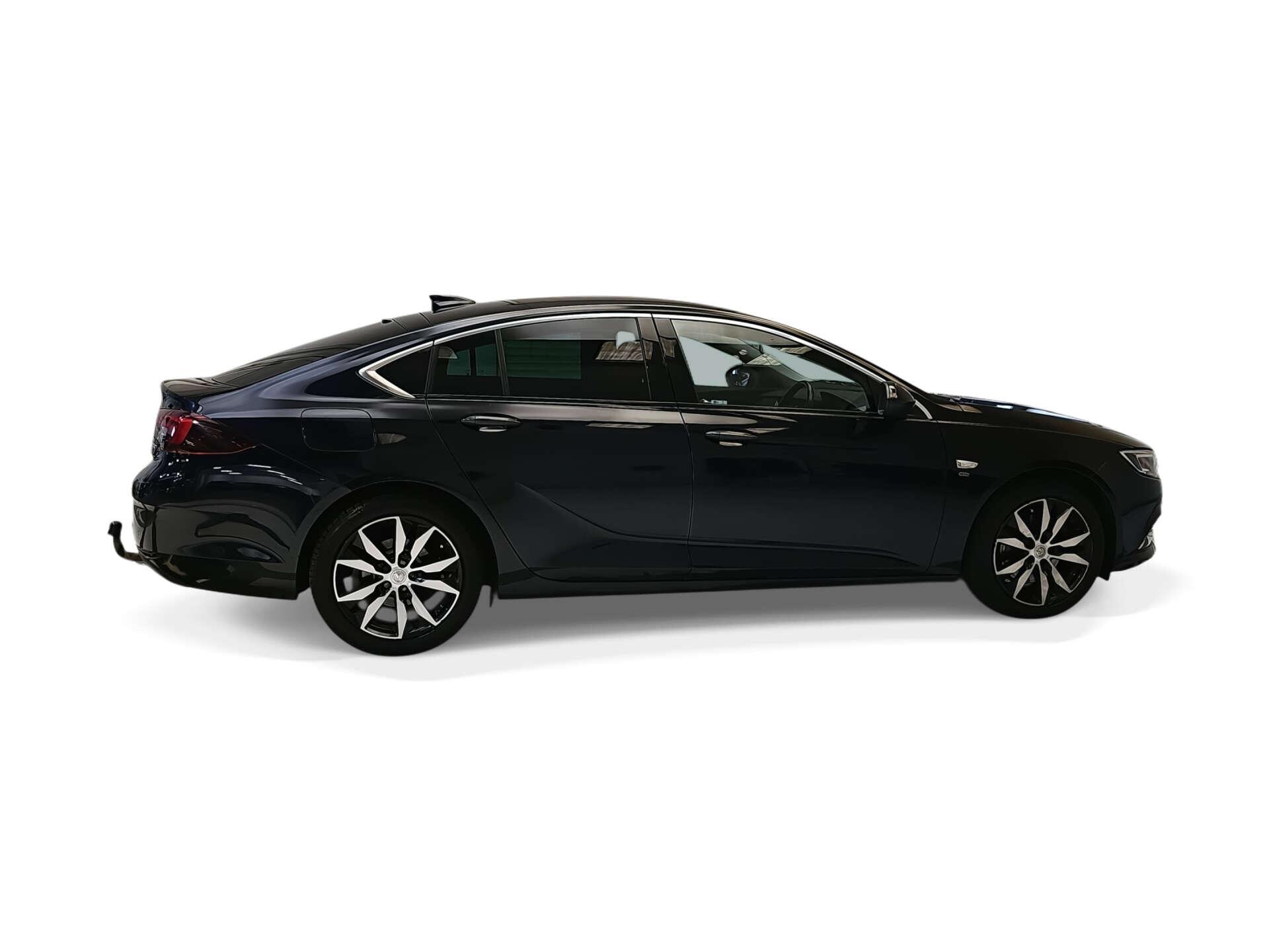 Vauxhall Insignia view 8