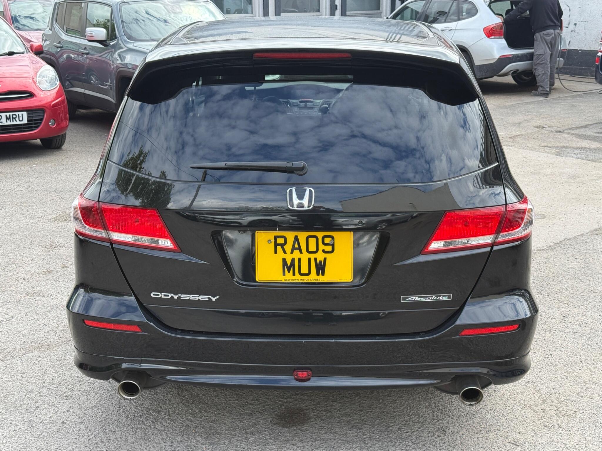 Honda Odyssey - Image 17