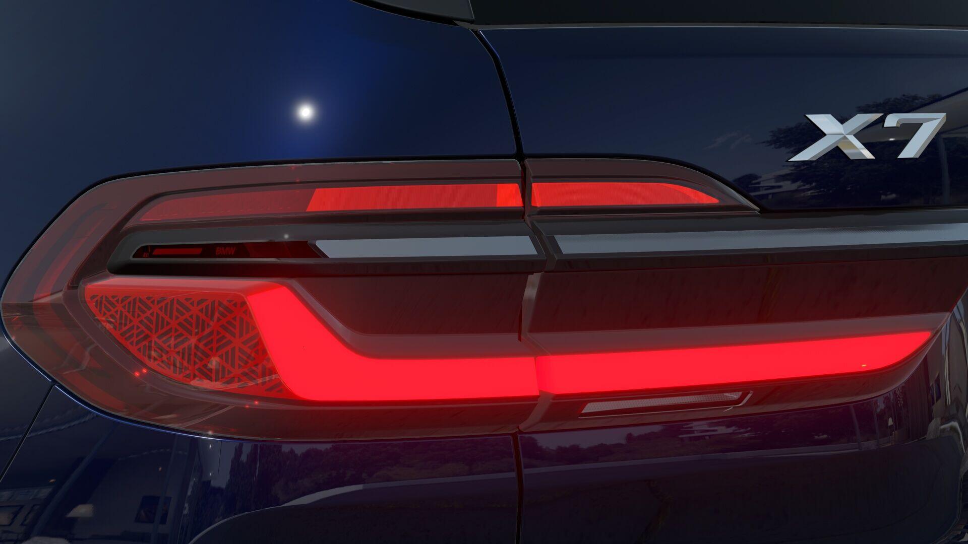 BMW X7 view 12