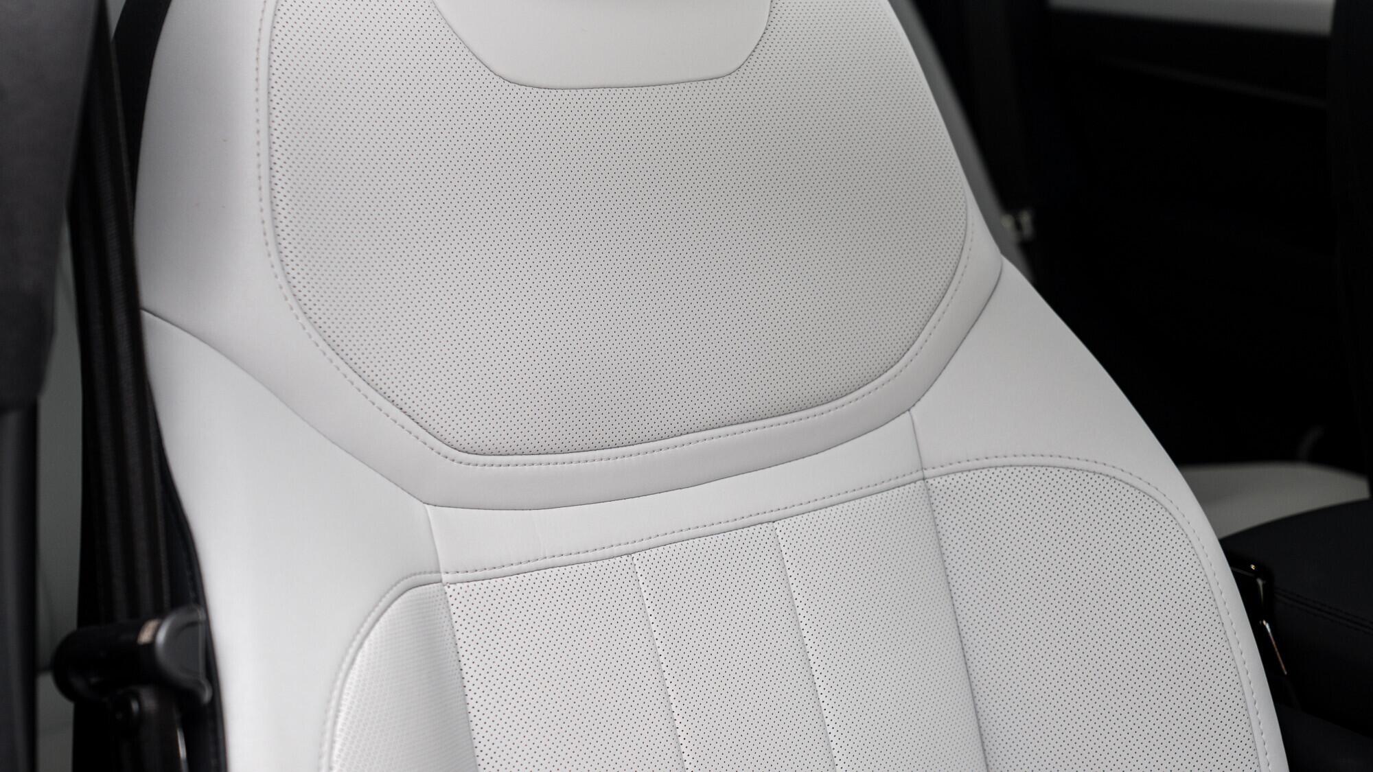 Land Rover Range Rover Sport view 39