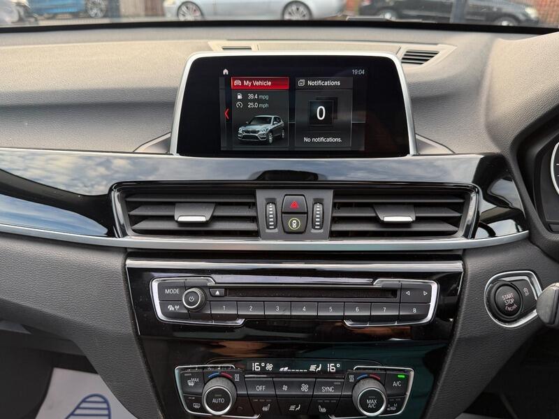 BMW X1 view 45