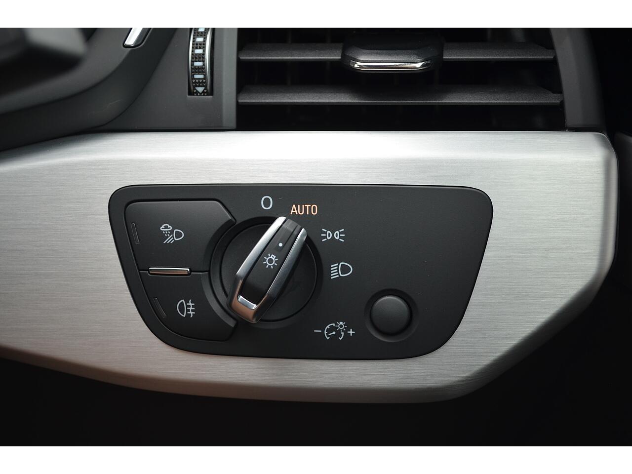 Audi A5 view 56