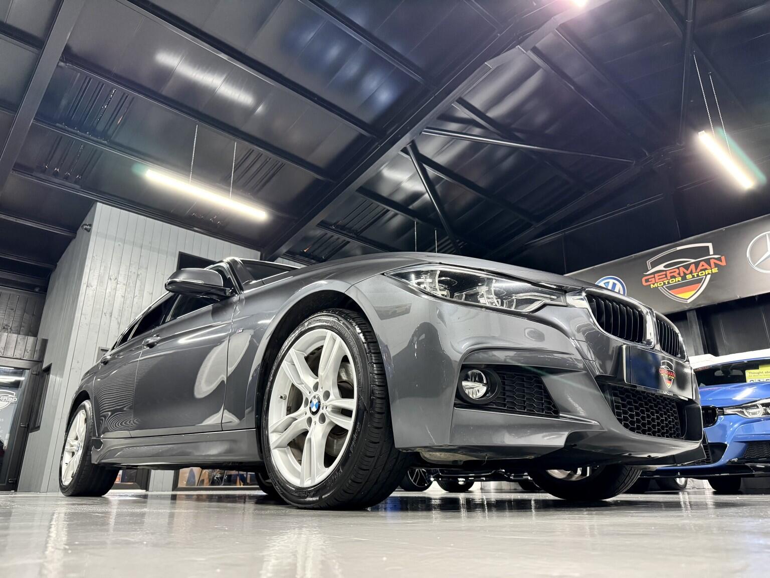 BMW 3 Series view 9