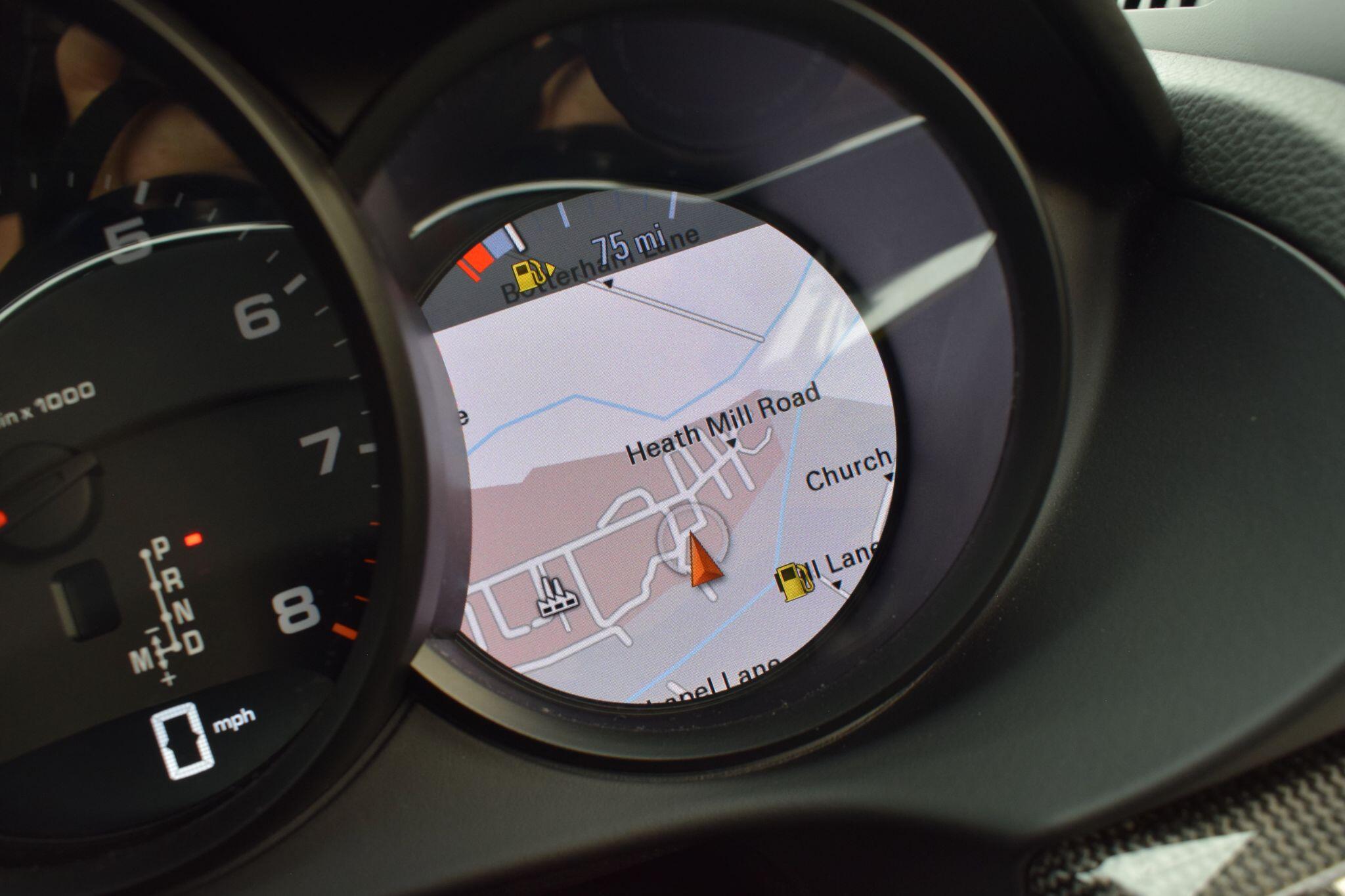 Porsche 718 Cayman view 21