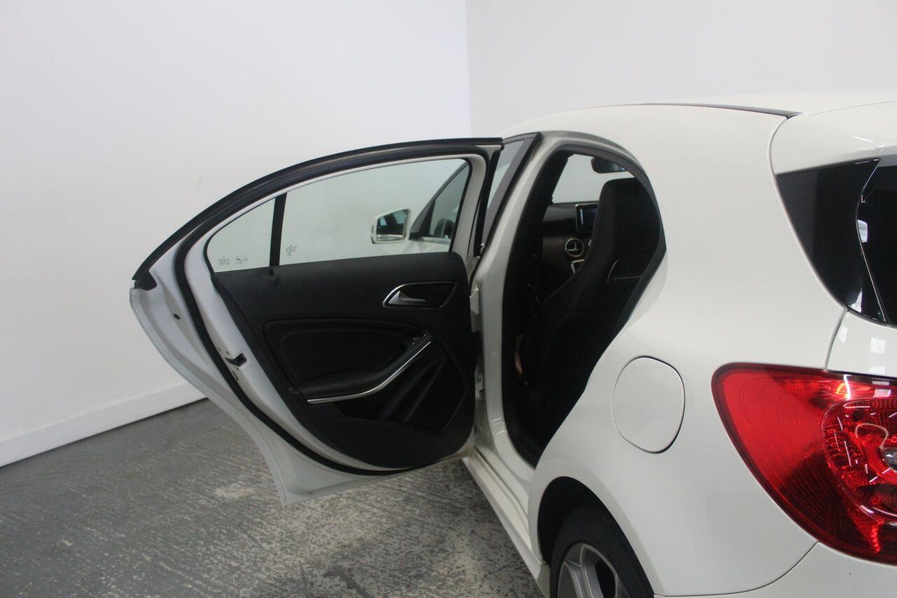 Mercedes-Benz A-Class view 25