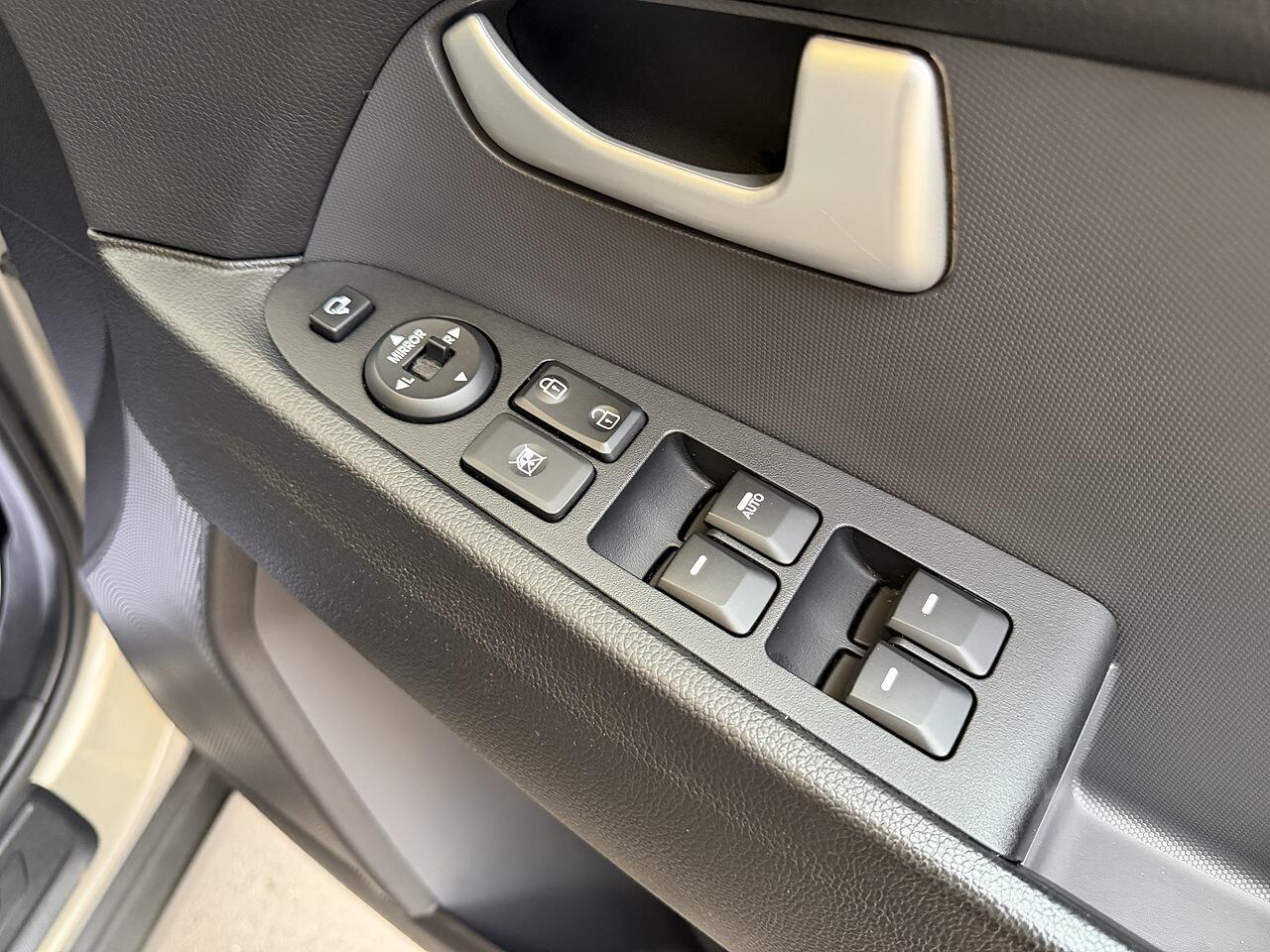 Kia Sportage view 21