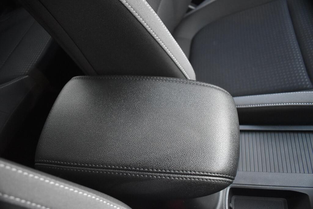Ford Focus view 67