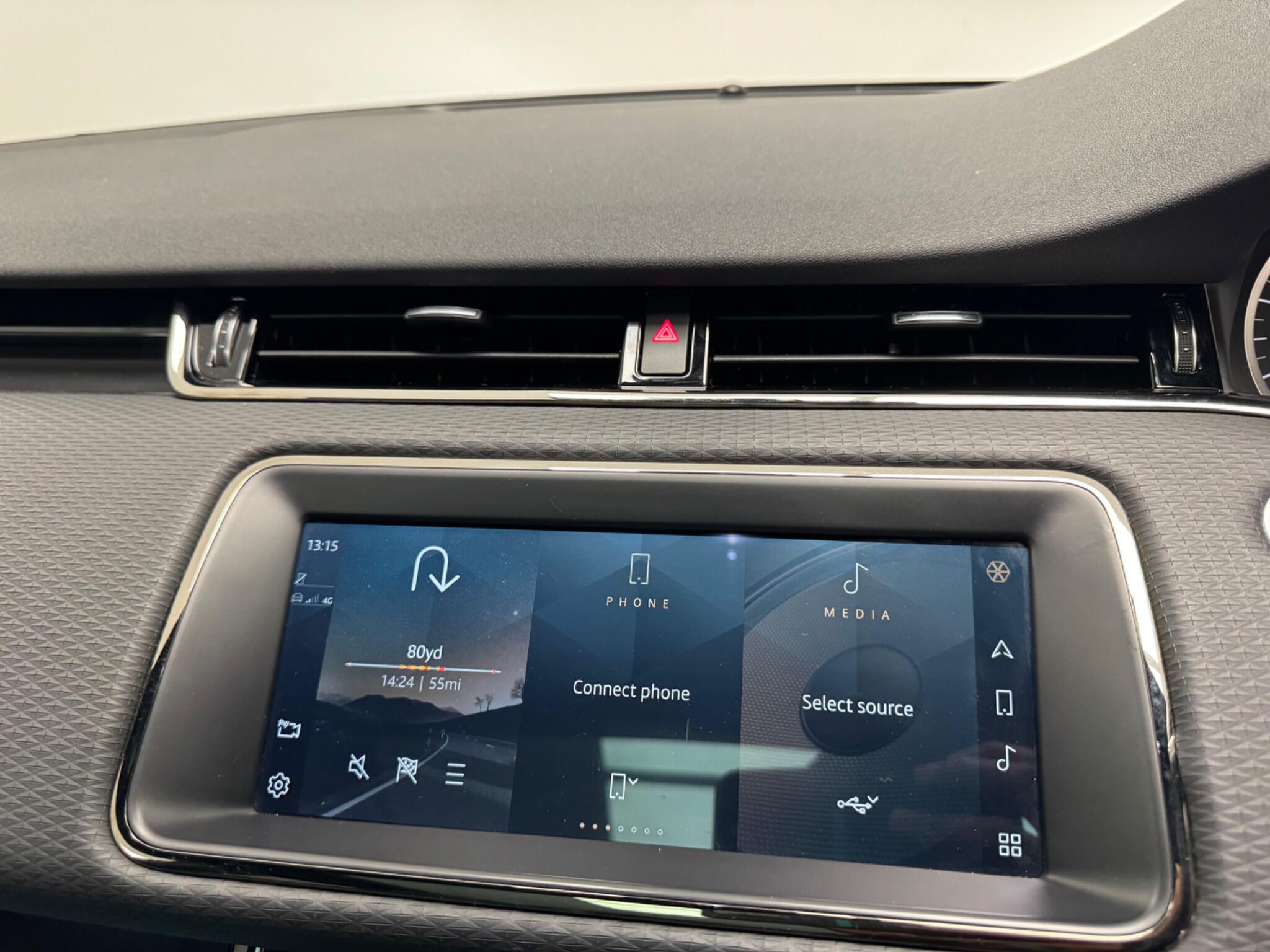 Land Rover Range Rover Evoque view 18