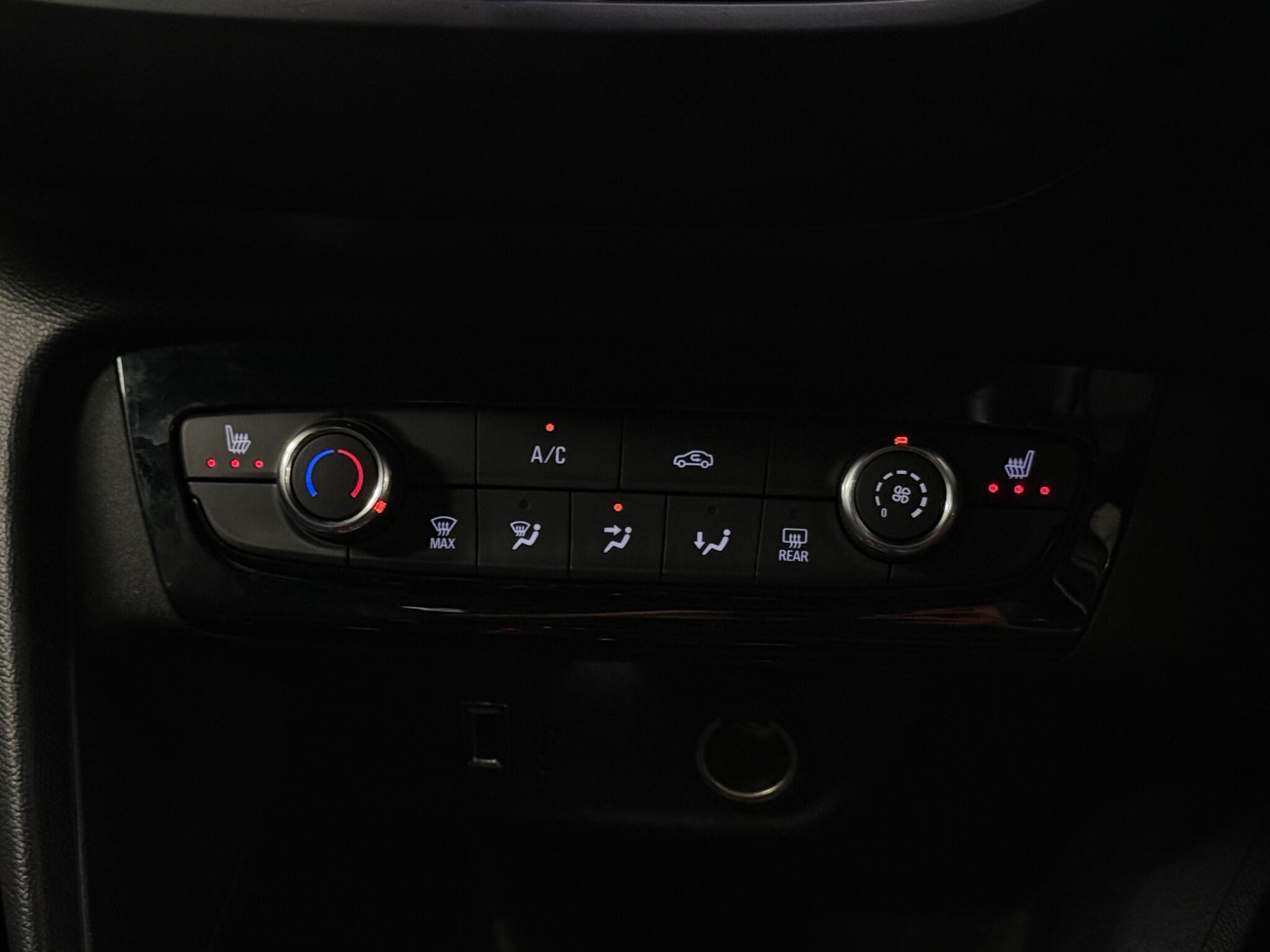 Vauxhall Corsa view 20