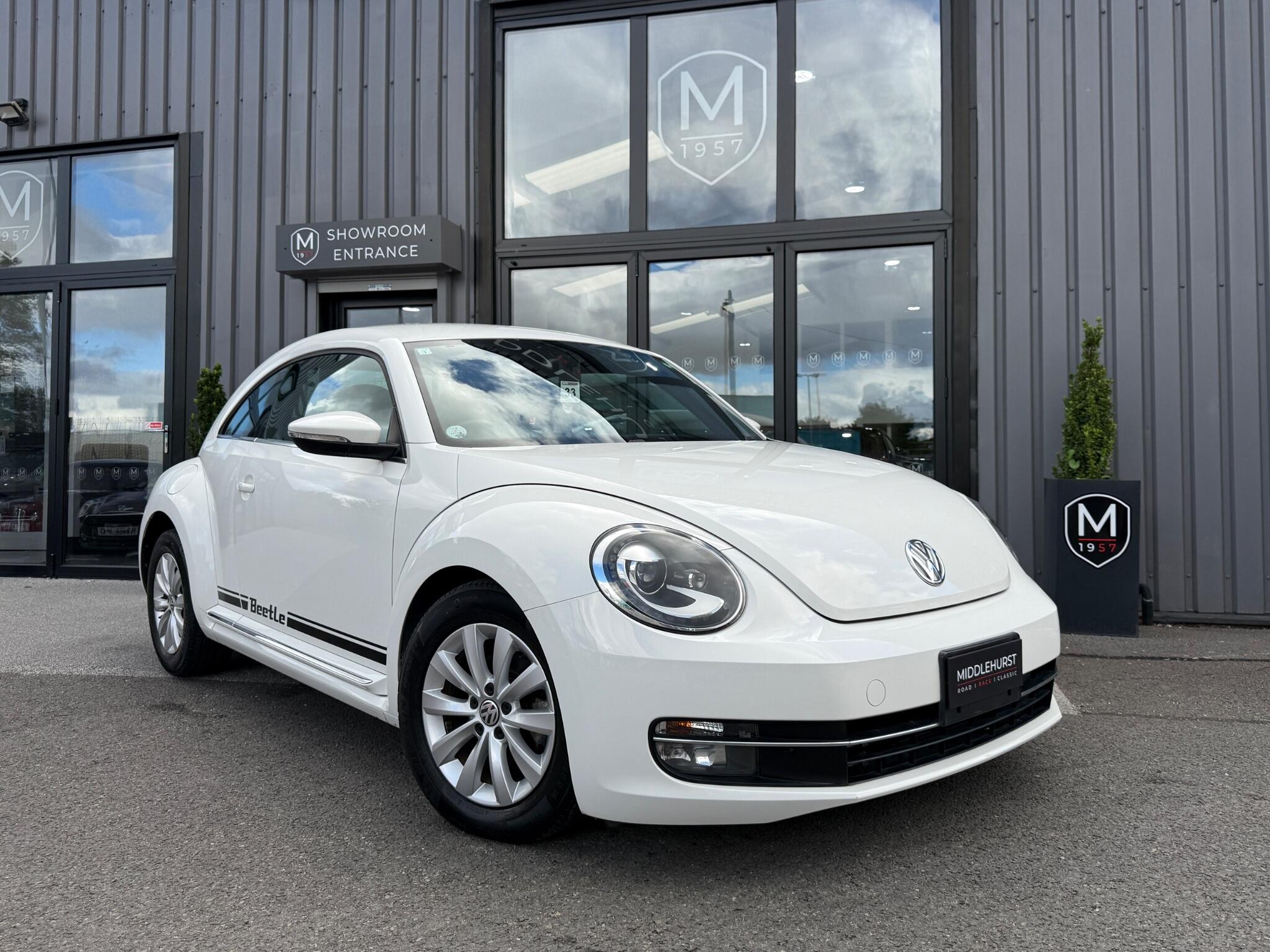 Volkswagen Beetle view 5
