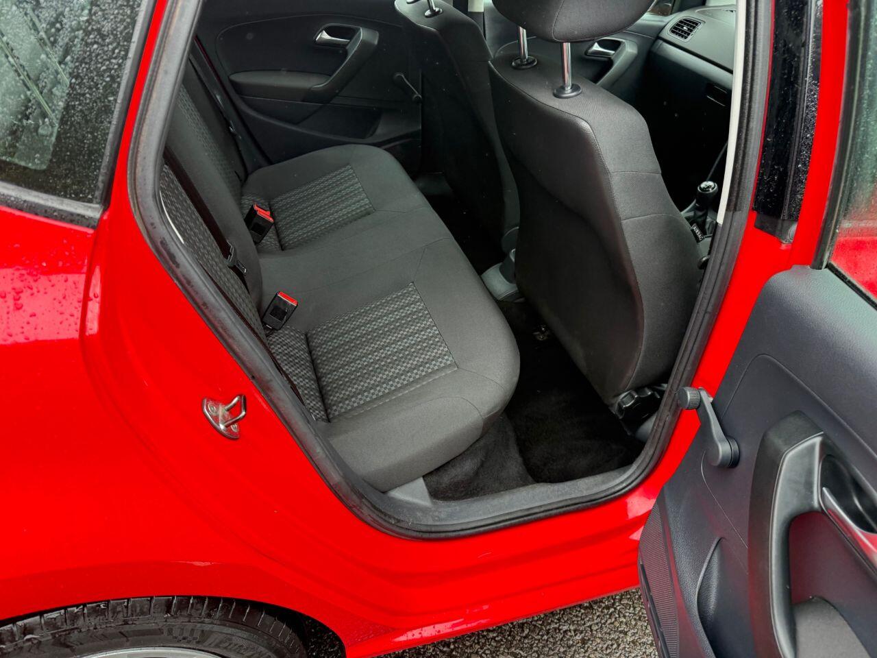 Volkswagen Polo view 21