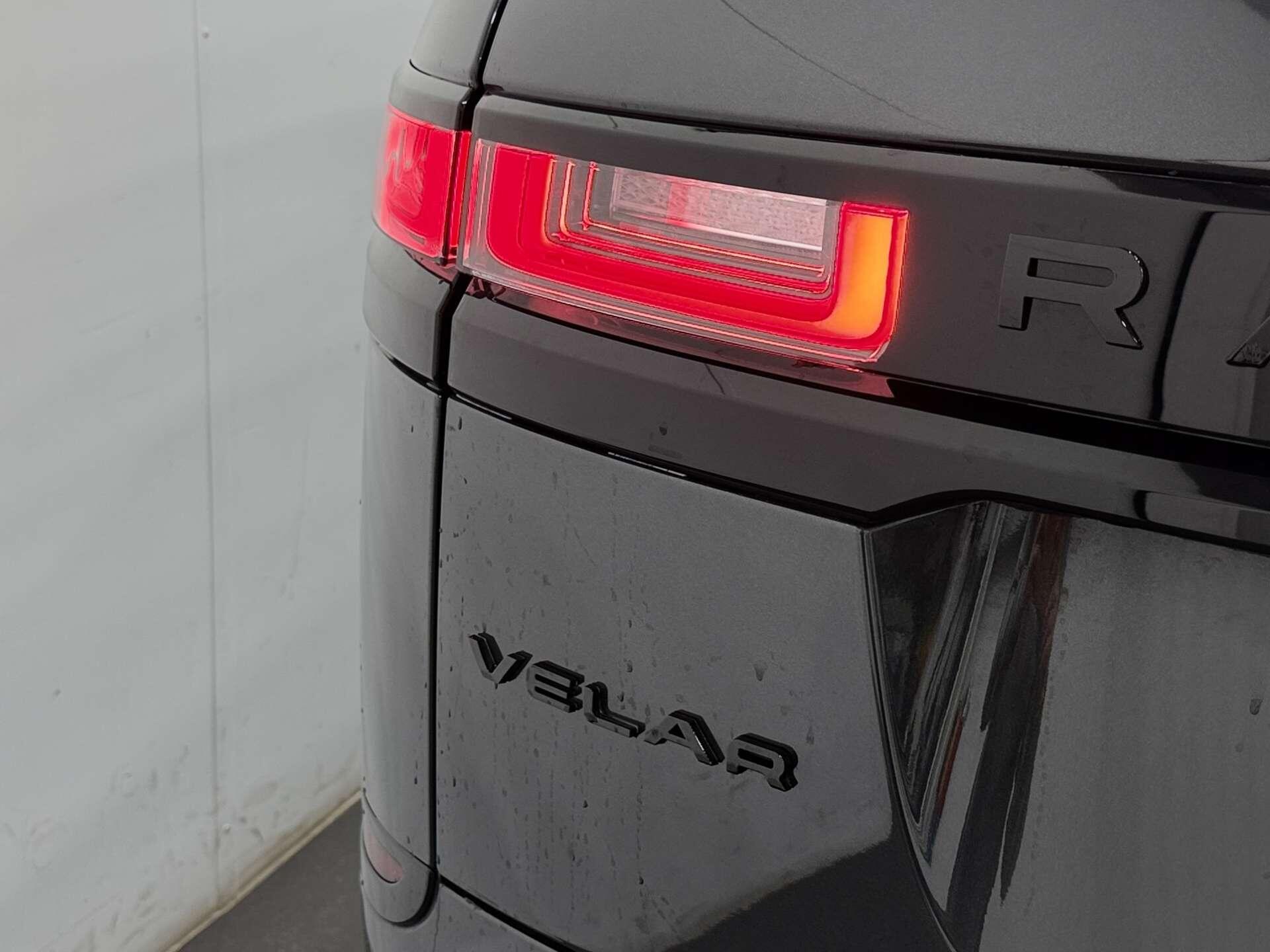Land Rover Range Rover Velar view 26