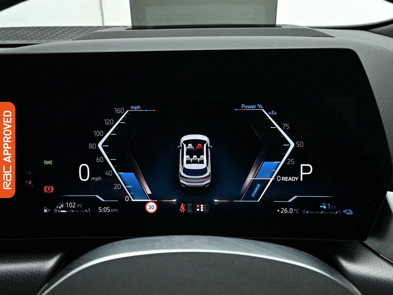 BMW 2 Series view 11