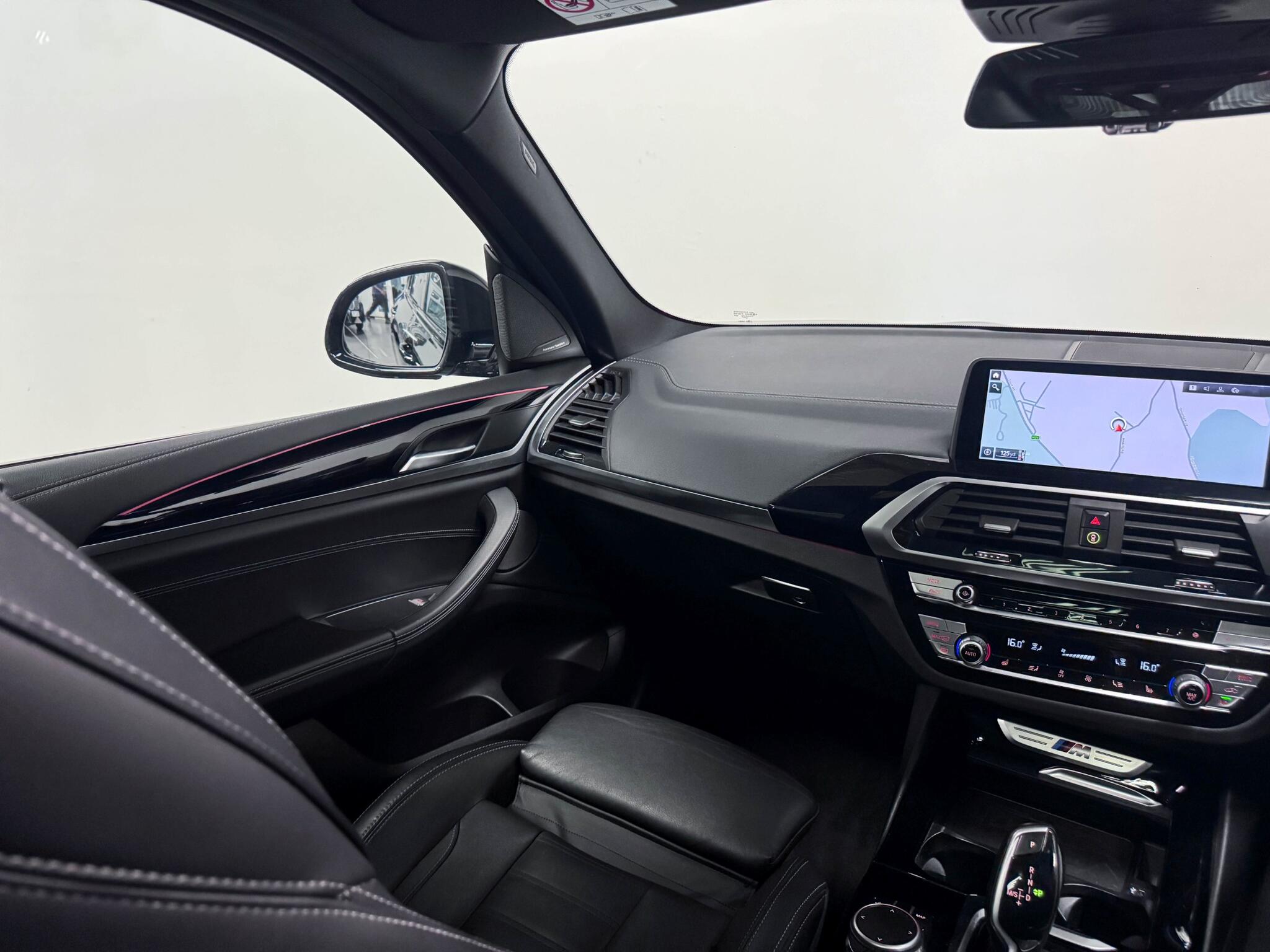 BMW X3 view 30