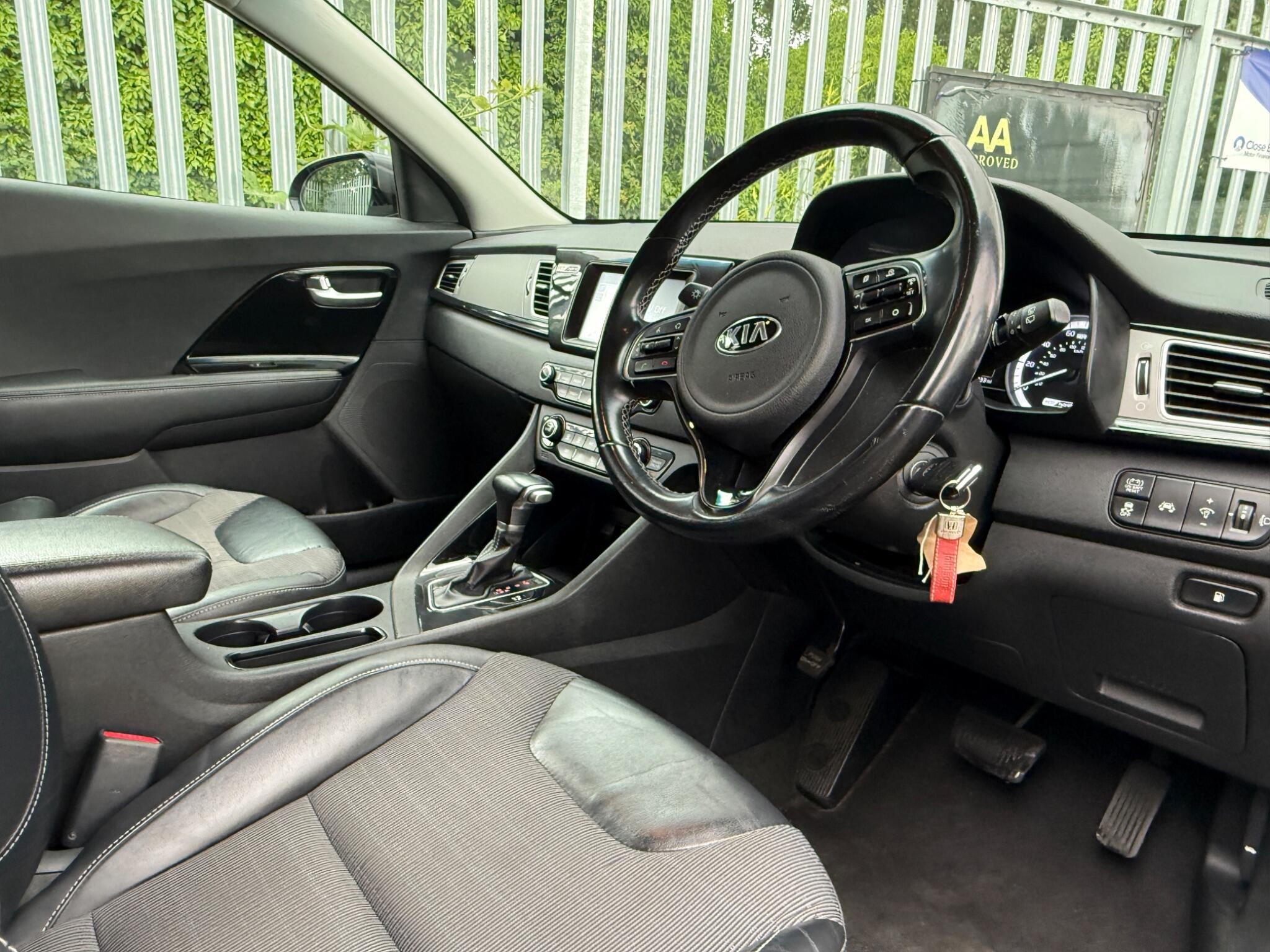 2018 Kia Niro image 19