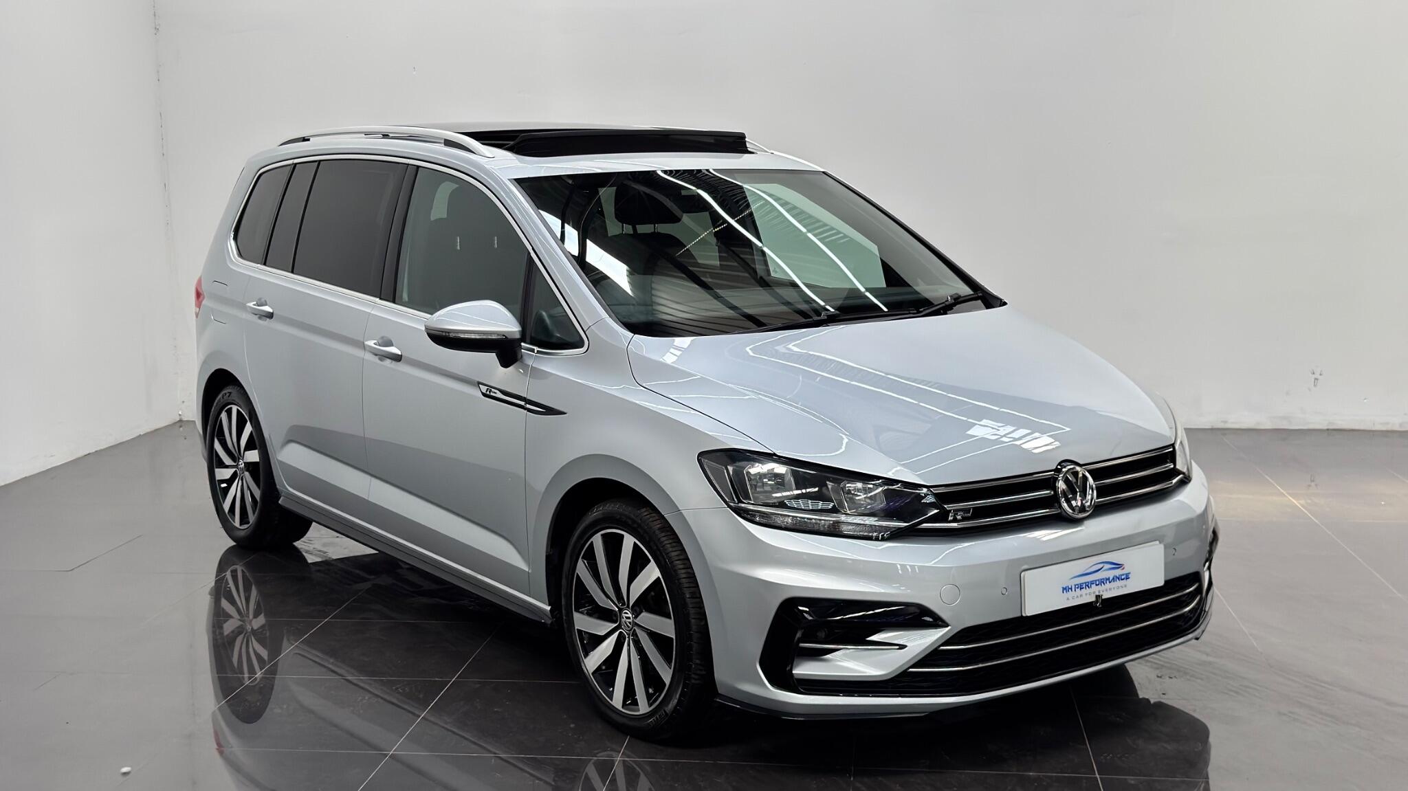 Volkswagen Touran view 31
