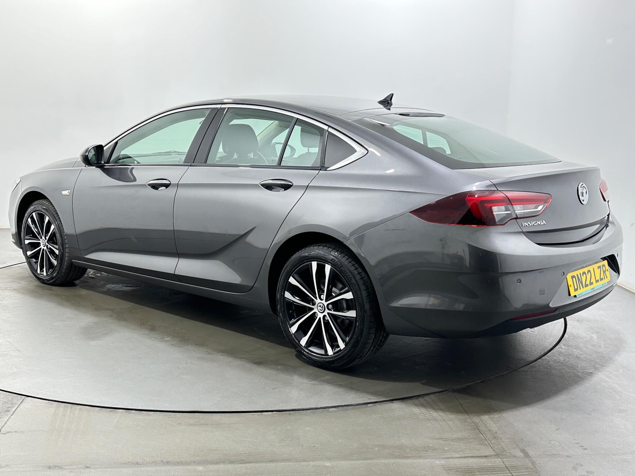 Vauxhall Insignia view 6