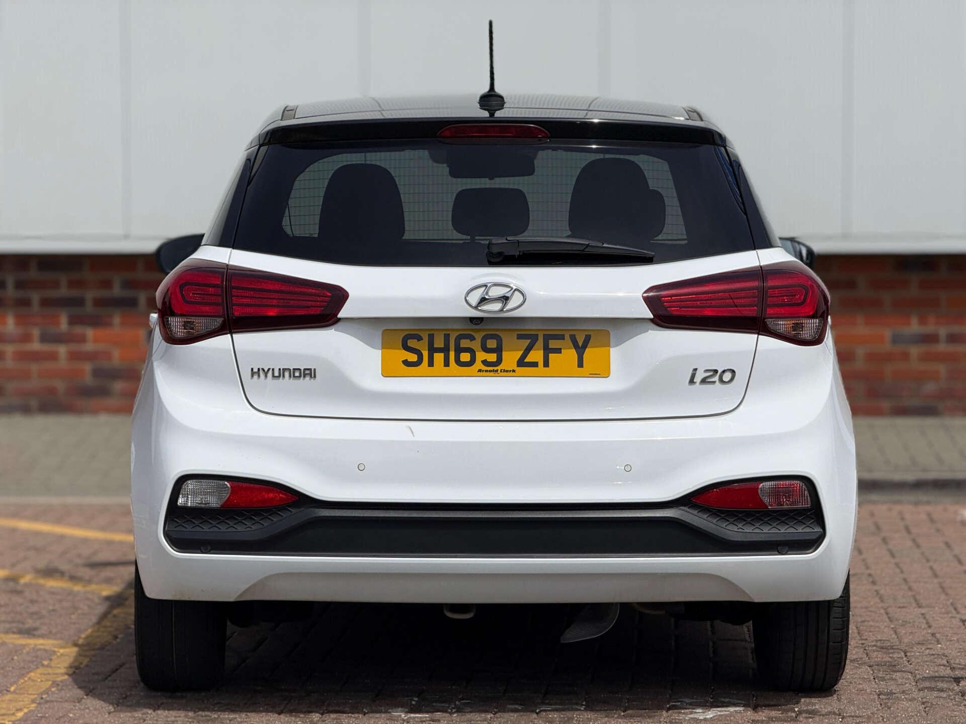 Hyundai I20 view 9