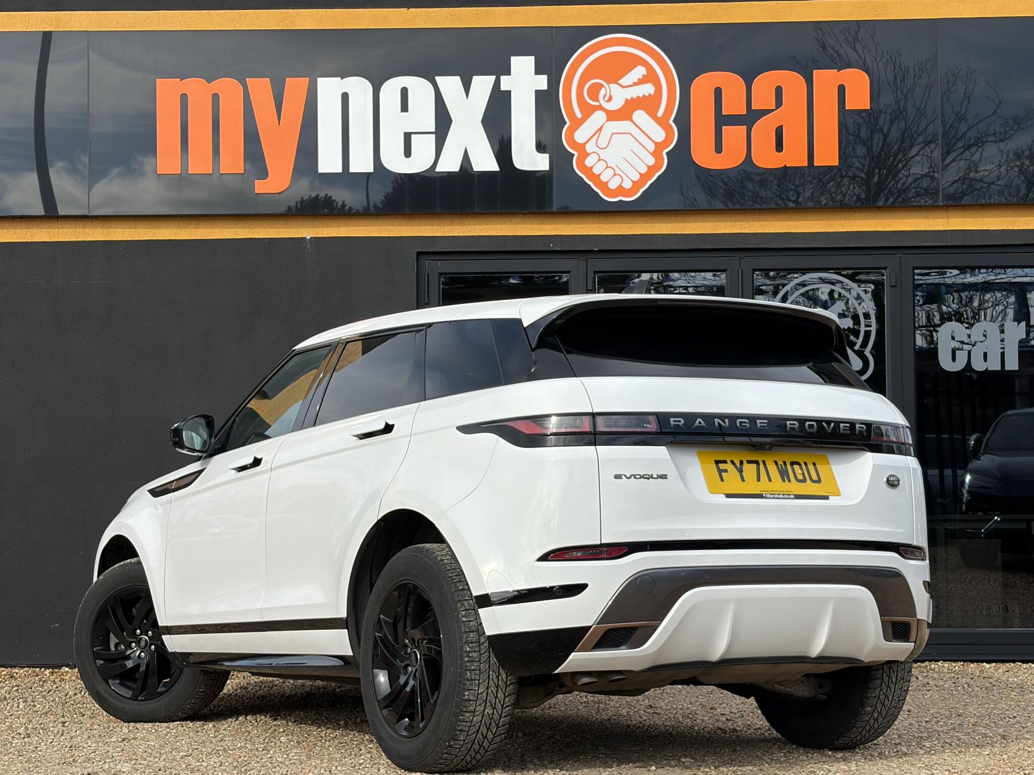 Land Rover Range Rover Evoque view 6