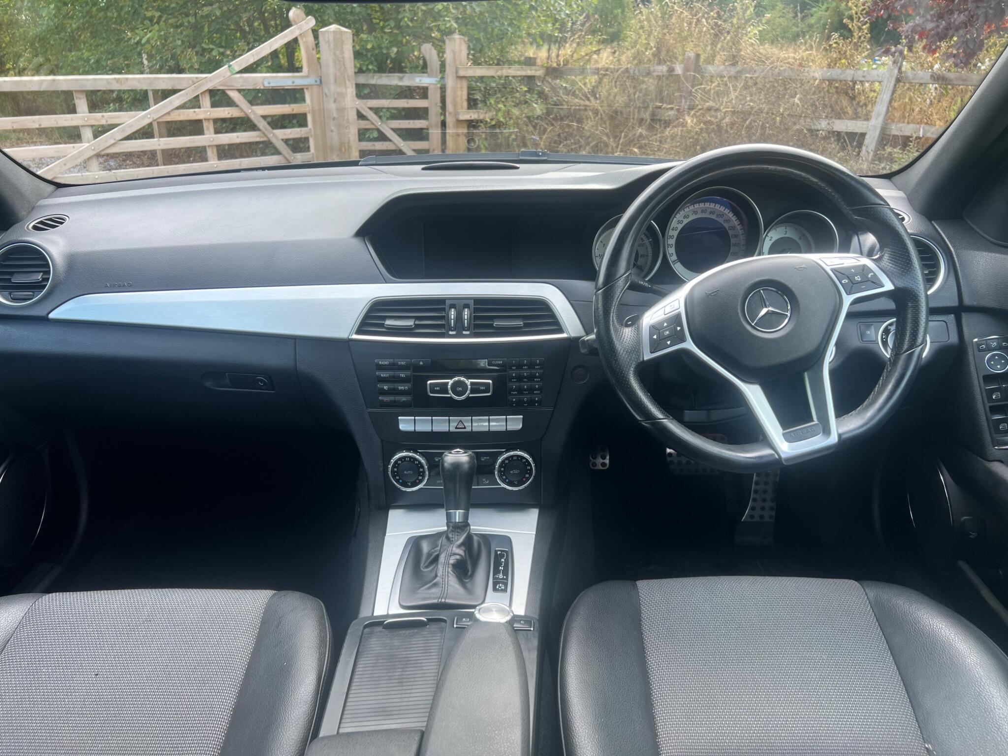 Mercedes-Benz C Class view 18