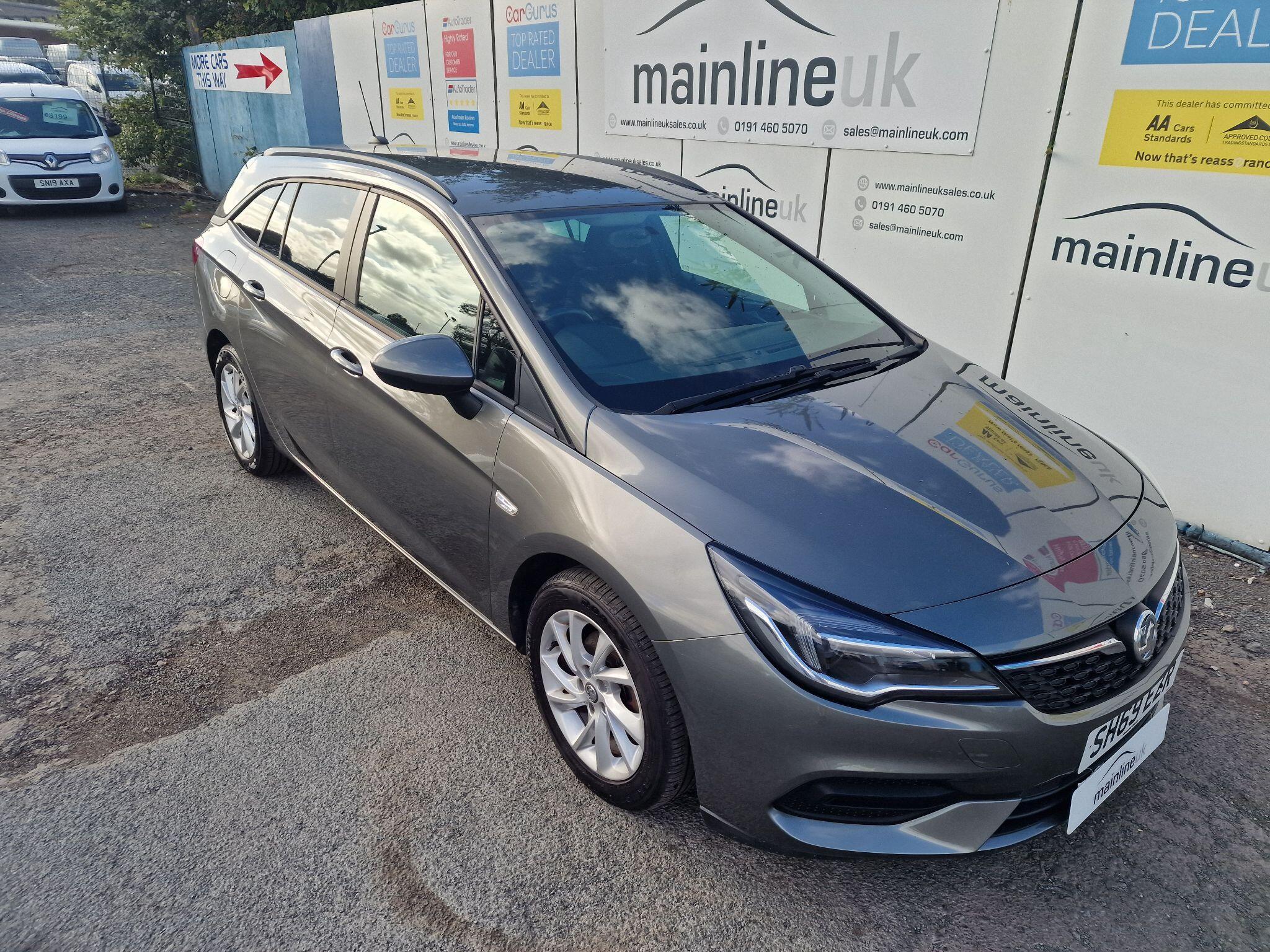 Vauxhall Astra view 6