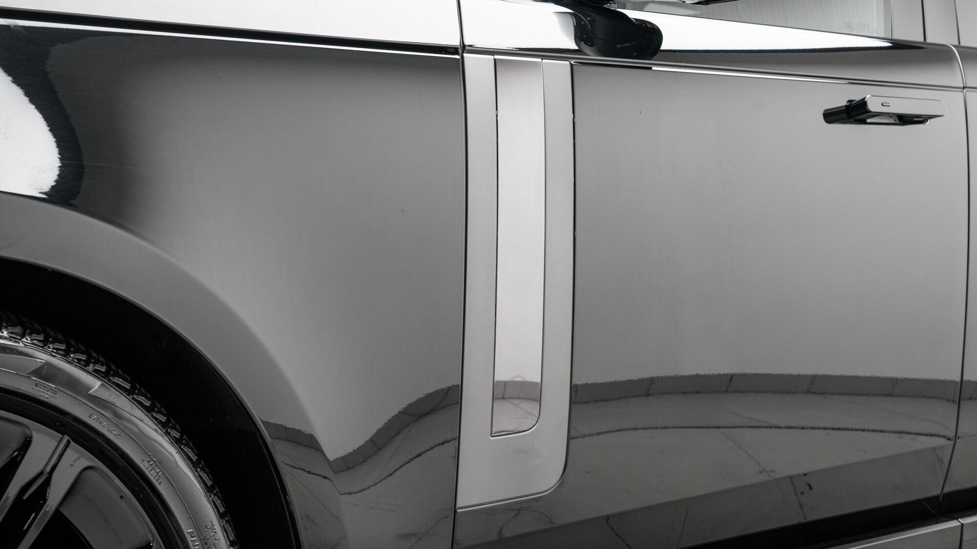 Land Rover Range Rover view 11