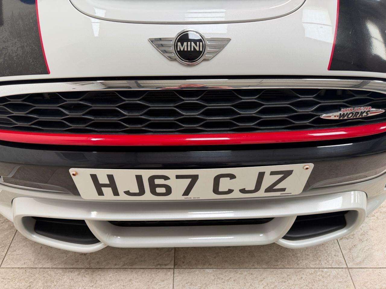 Mini Cooper view 8