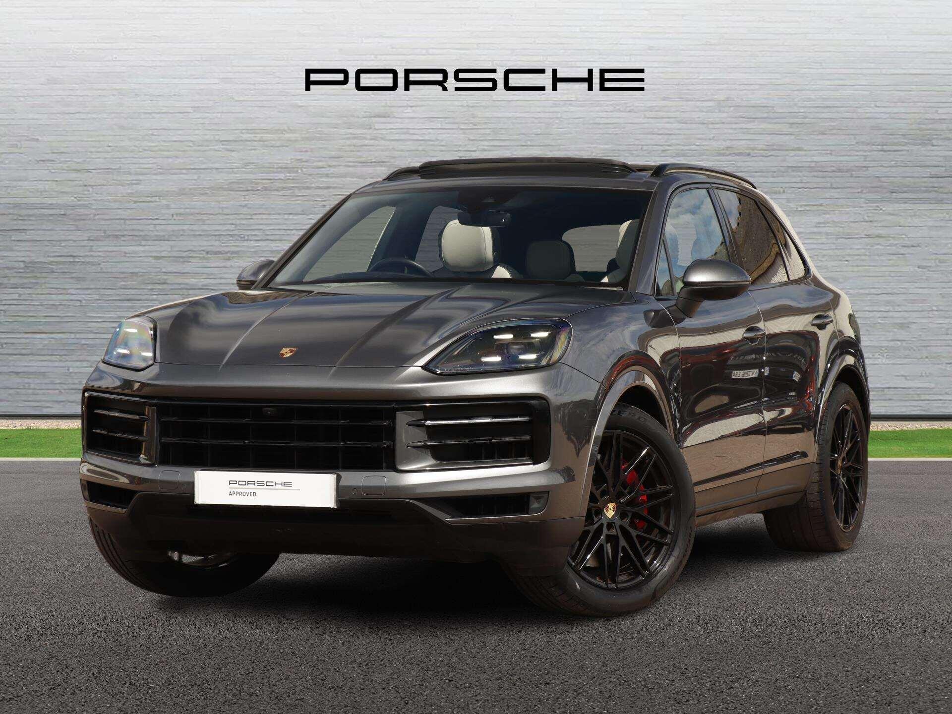 Porsche Cayenne view 7