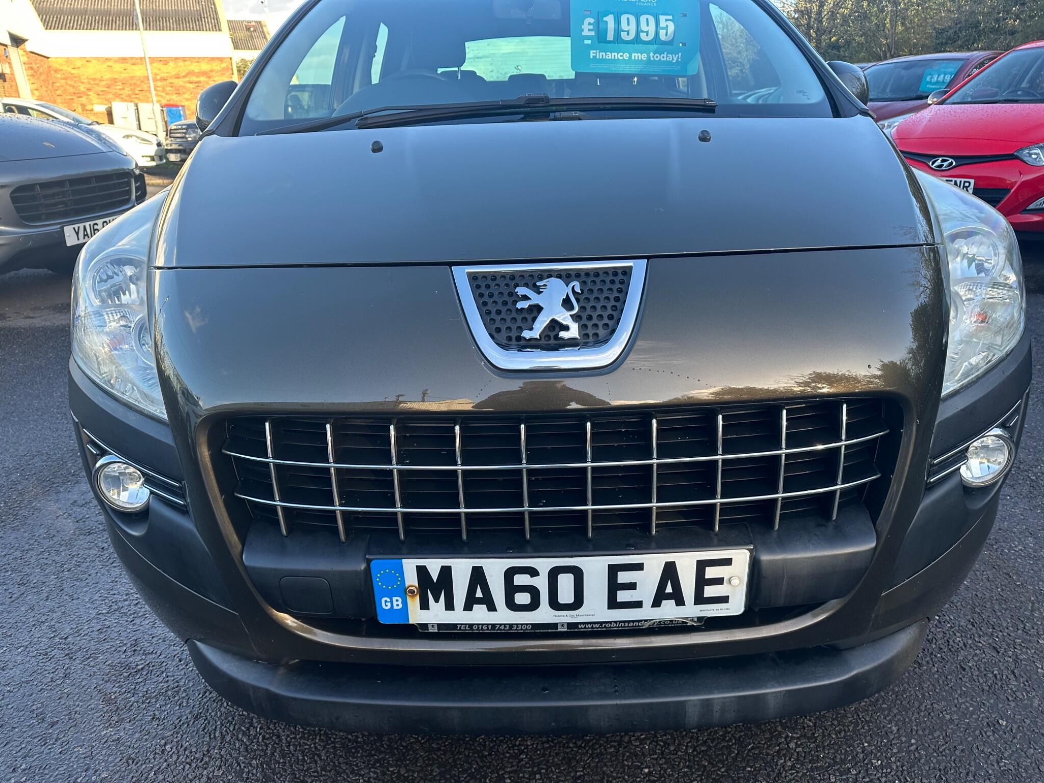 Peugeot 3008 view 8