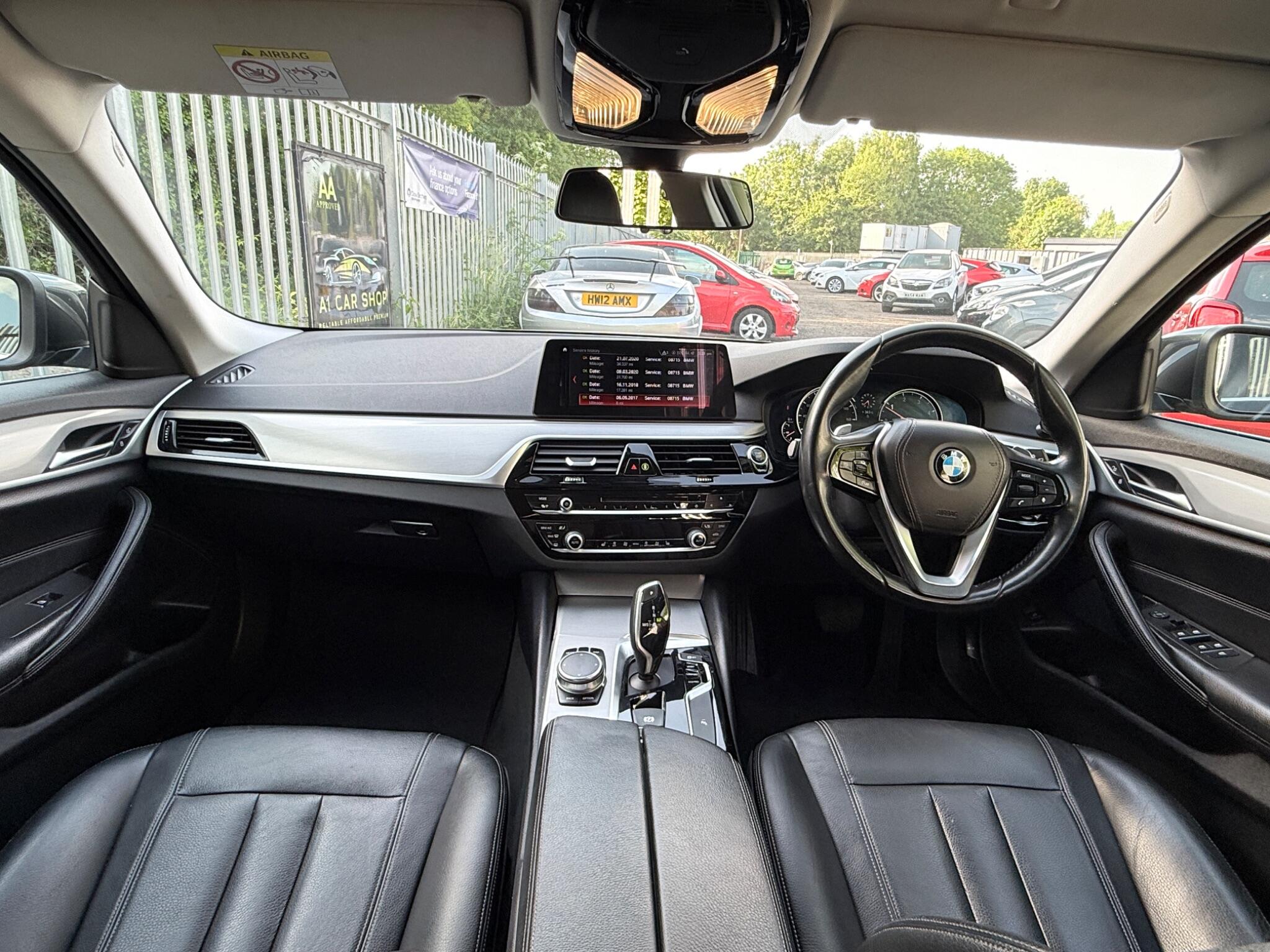 2017 BMW 5 Series image 20