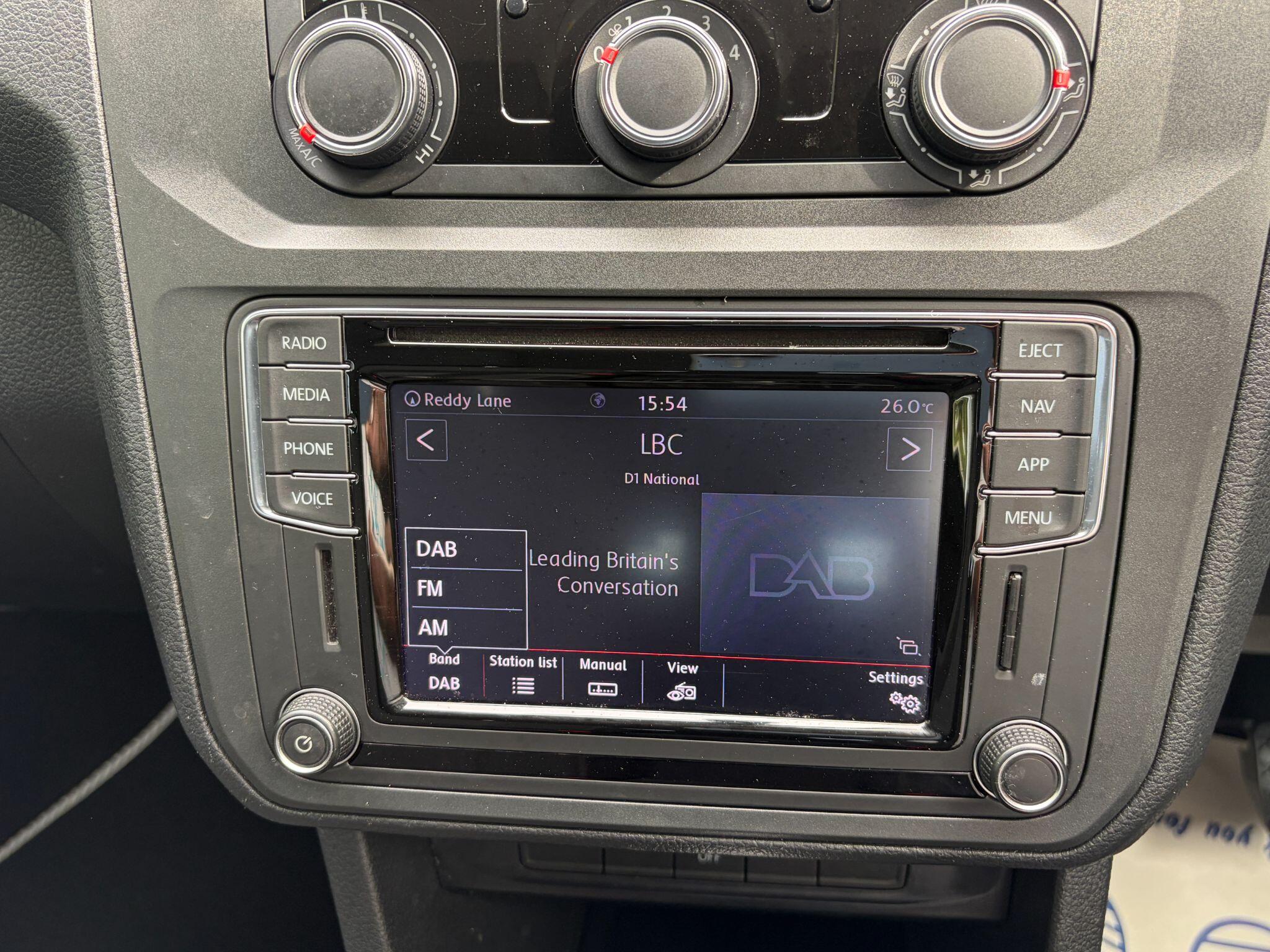 Volkswagen Caddy Maxi Life view 20