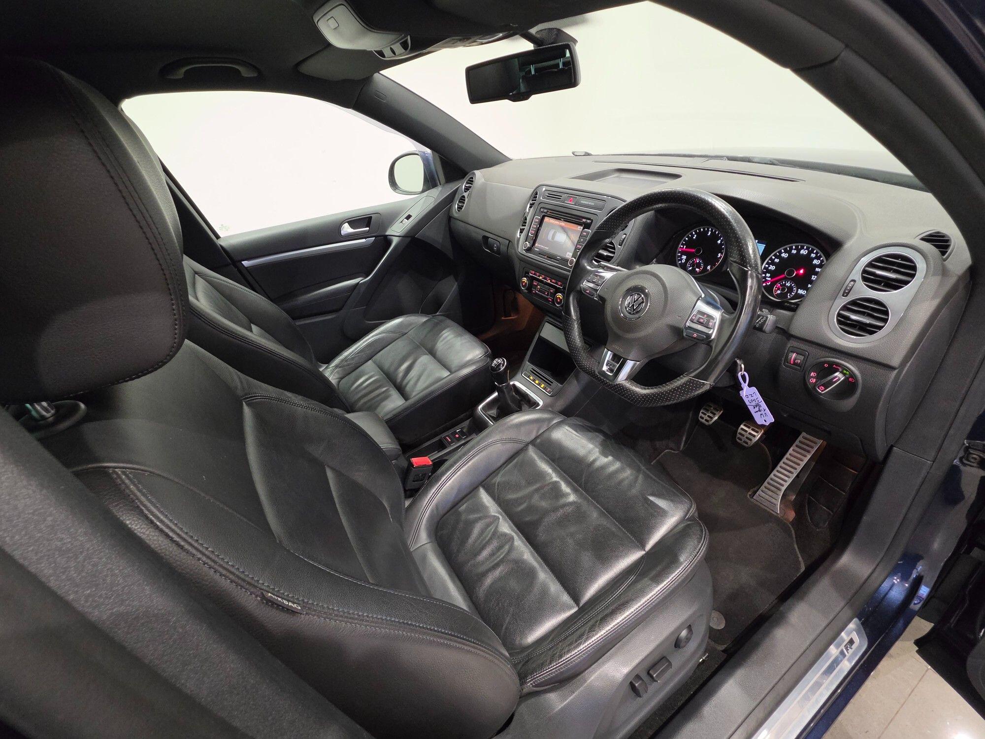 Volkswagen Tiguan view 83