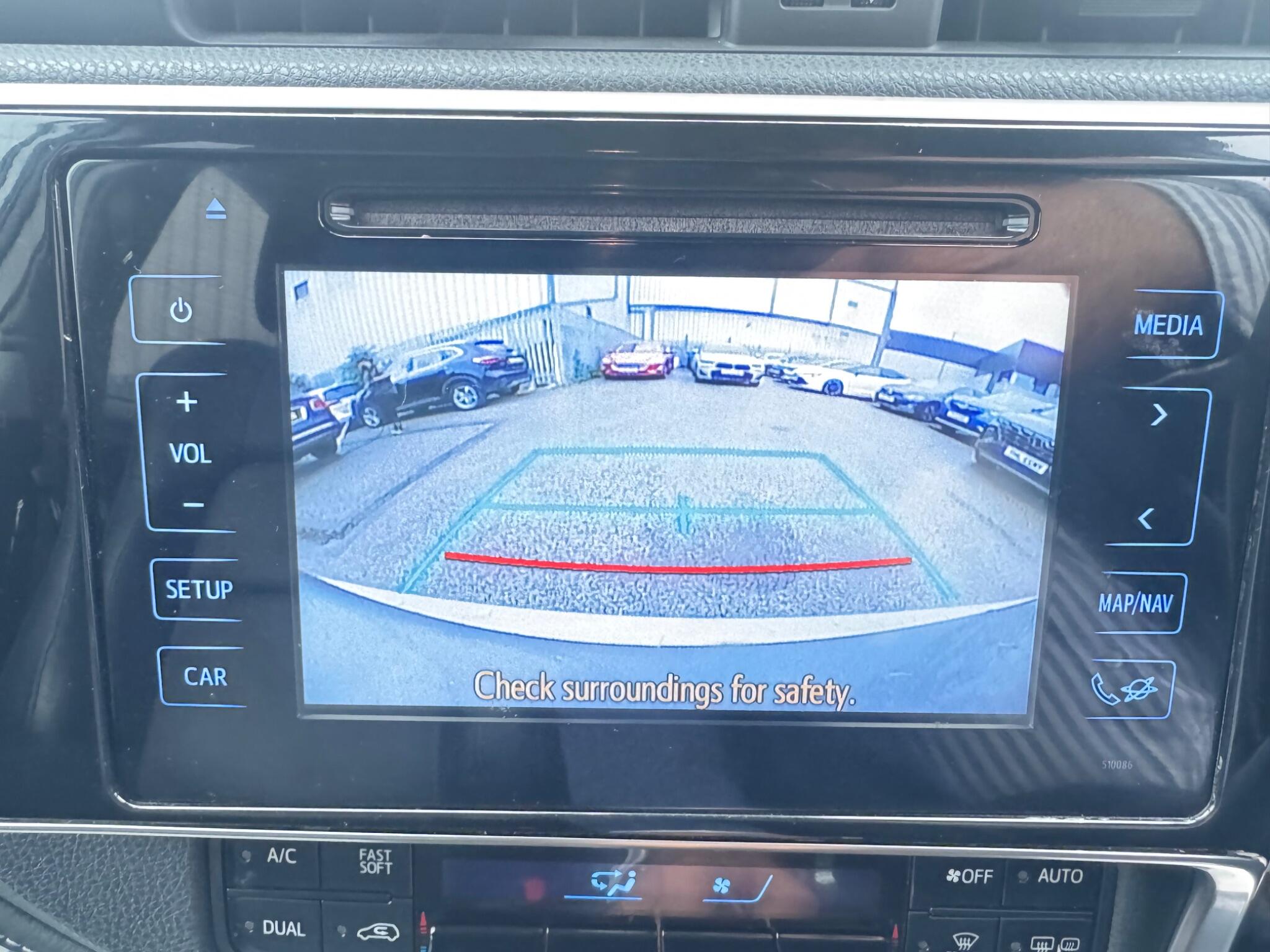 Toyota Auris view 14