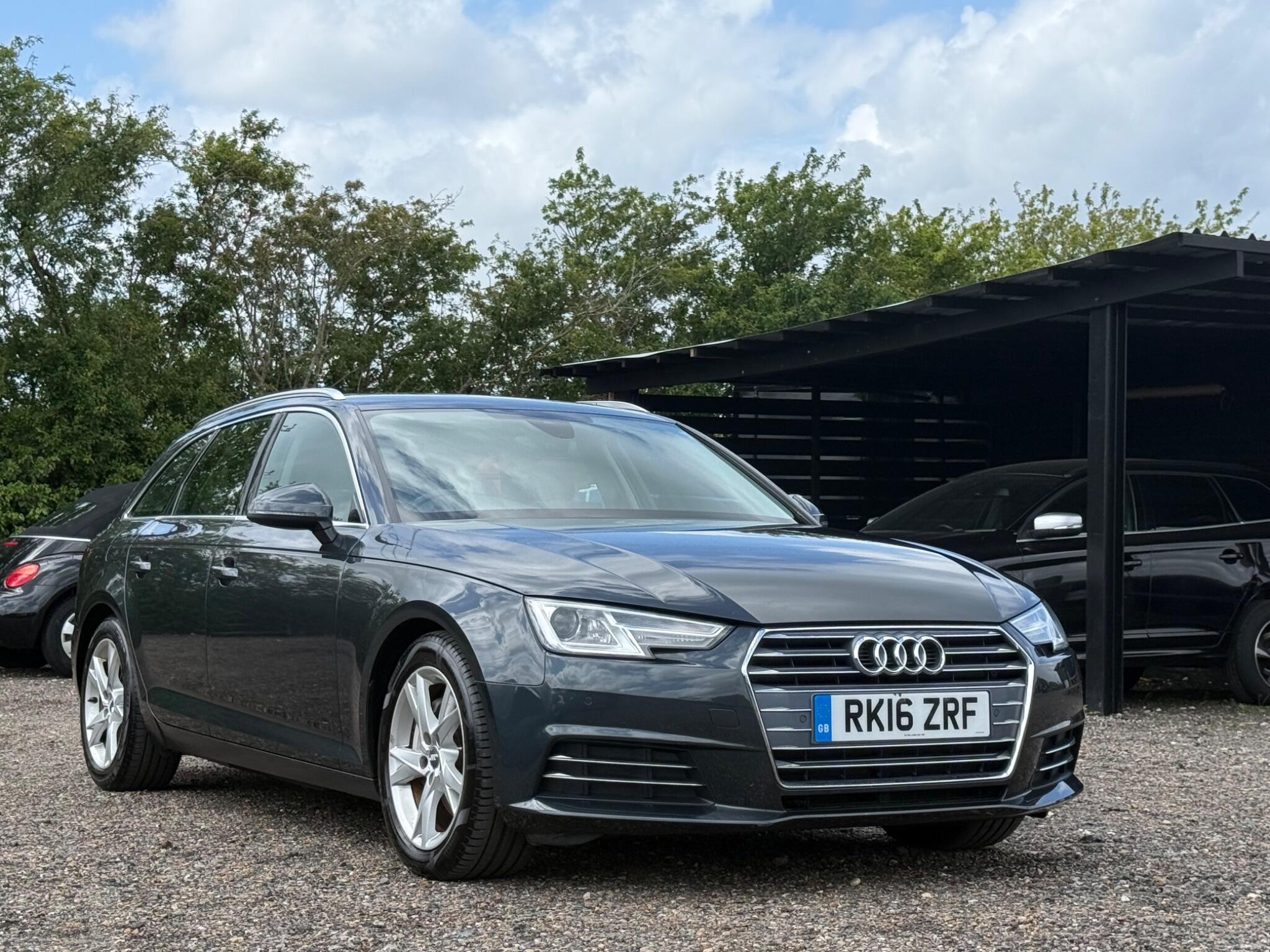 AUDI A4 AVANT 2.0 TDI ULTRA SPORT S TRONIC EURO 6 S S 5DR...