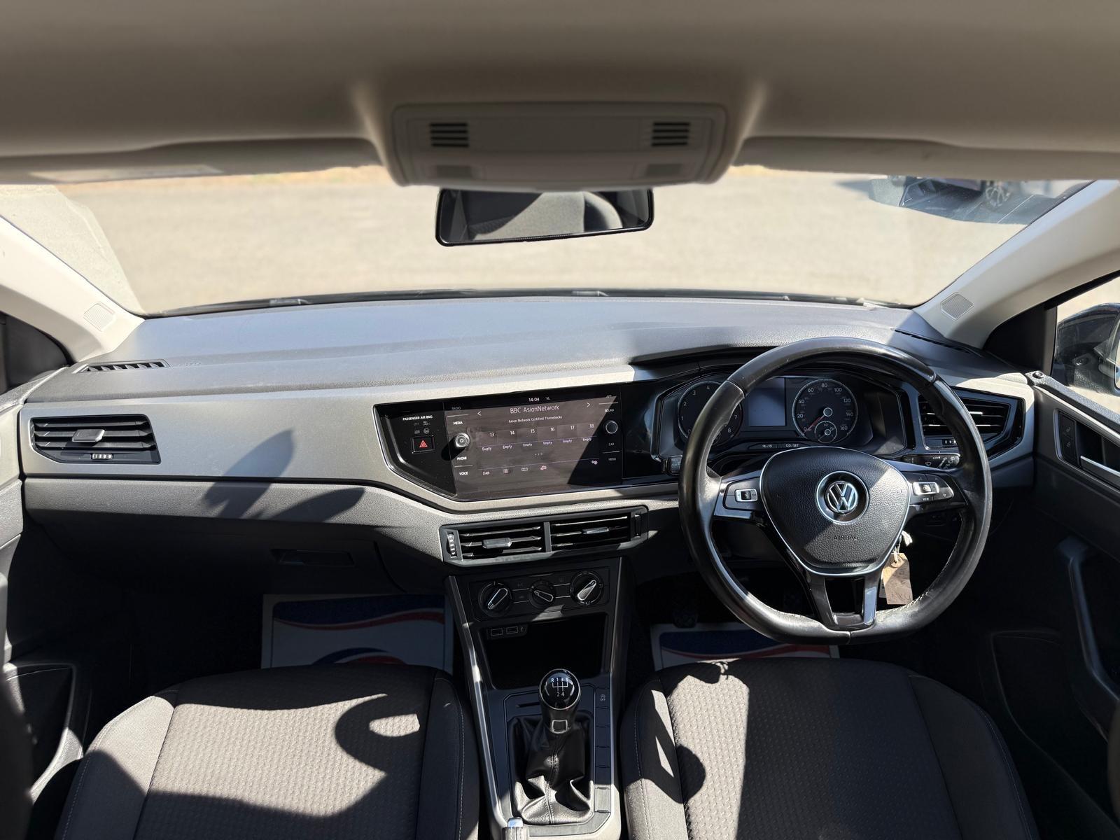Volkswagen Polo view 26