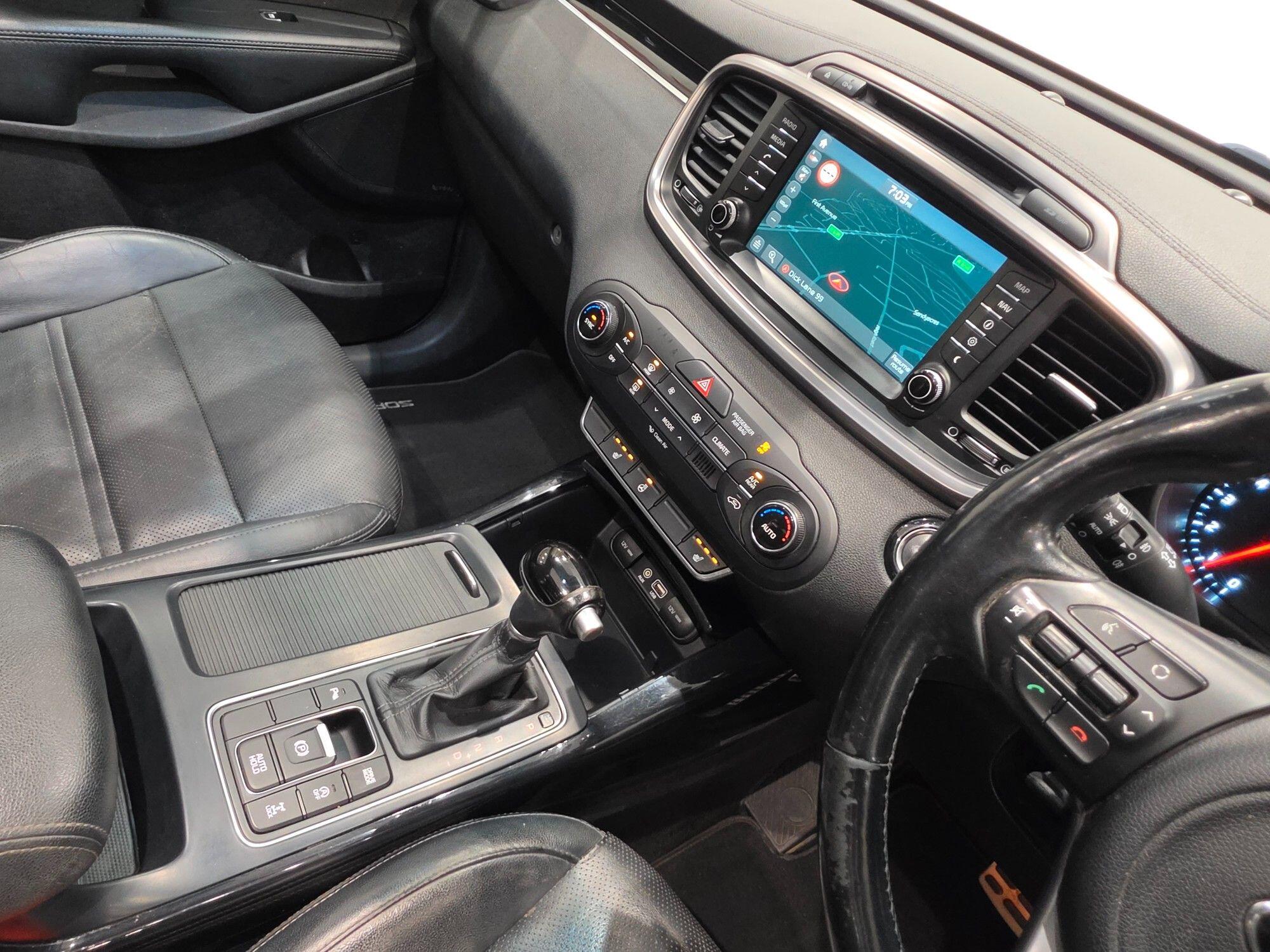 Kia Sorento view 33